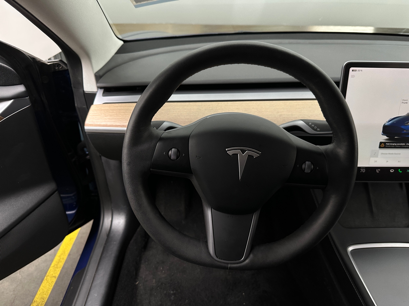 Thumbnail: 2022 Tesla Model 3 - 4