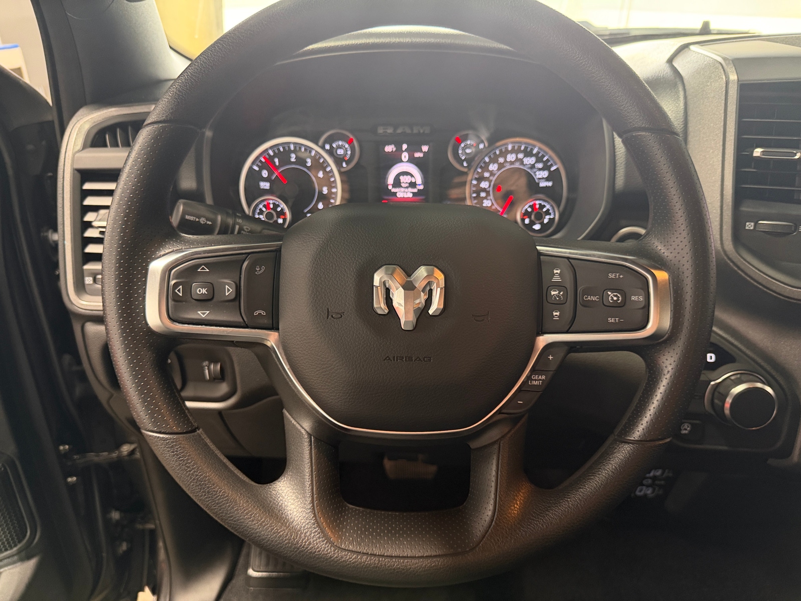 Thumbnail: 2026 RAM 1500 - 5