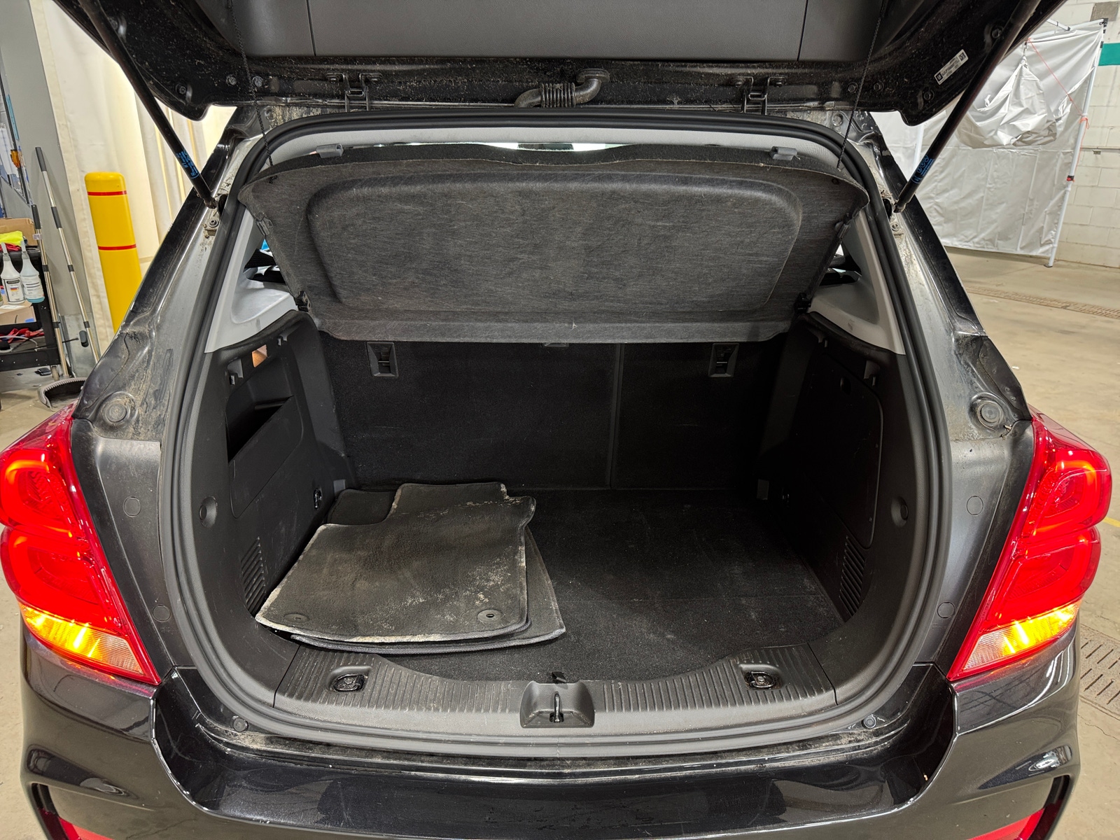 Thumbnail: 2019 Chevrolet Trax - 7