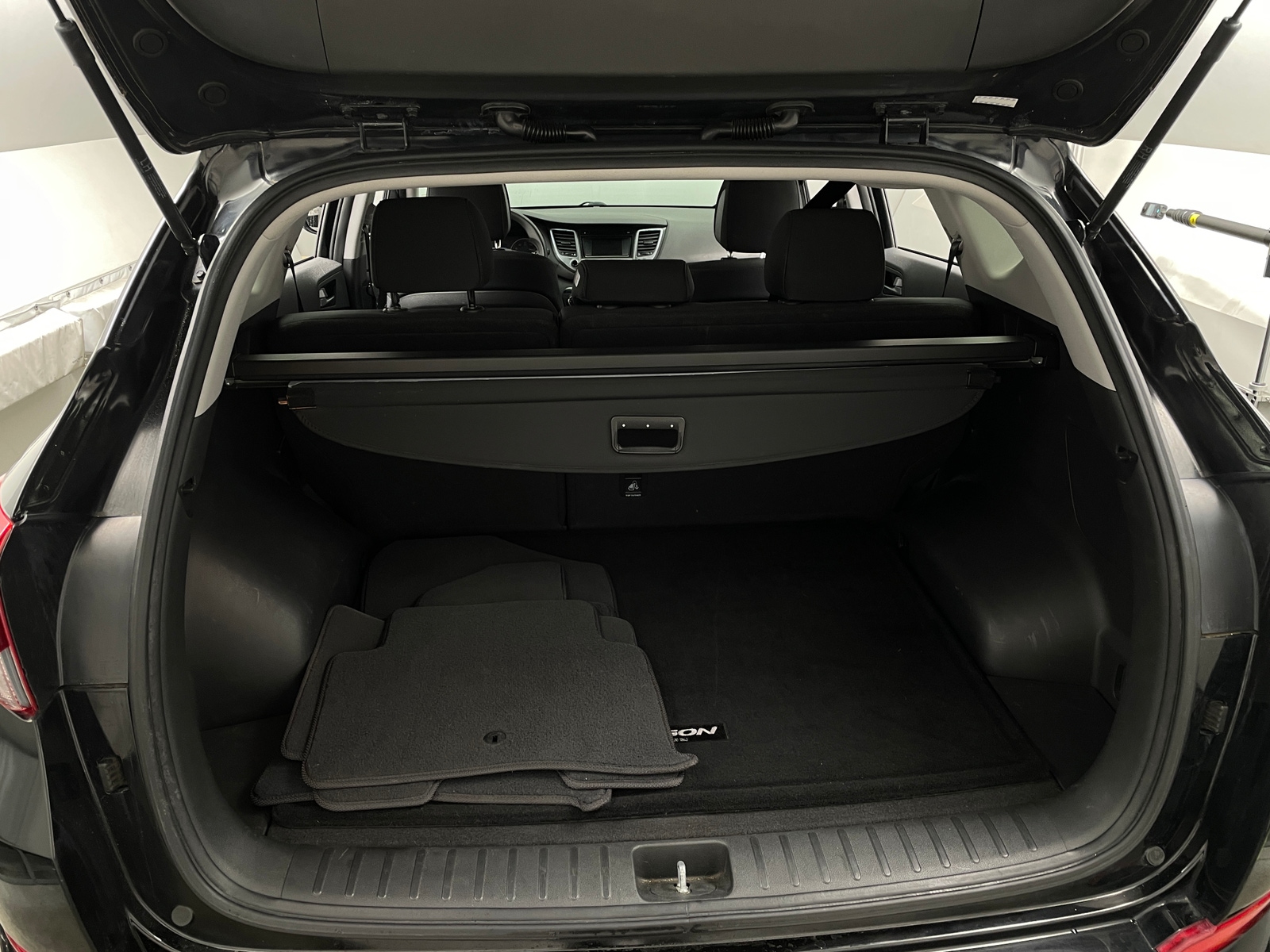 Thumbnail: 2016 Hyundai Tucson - 7