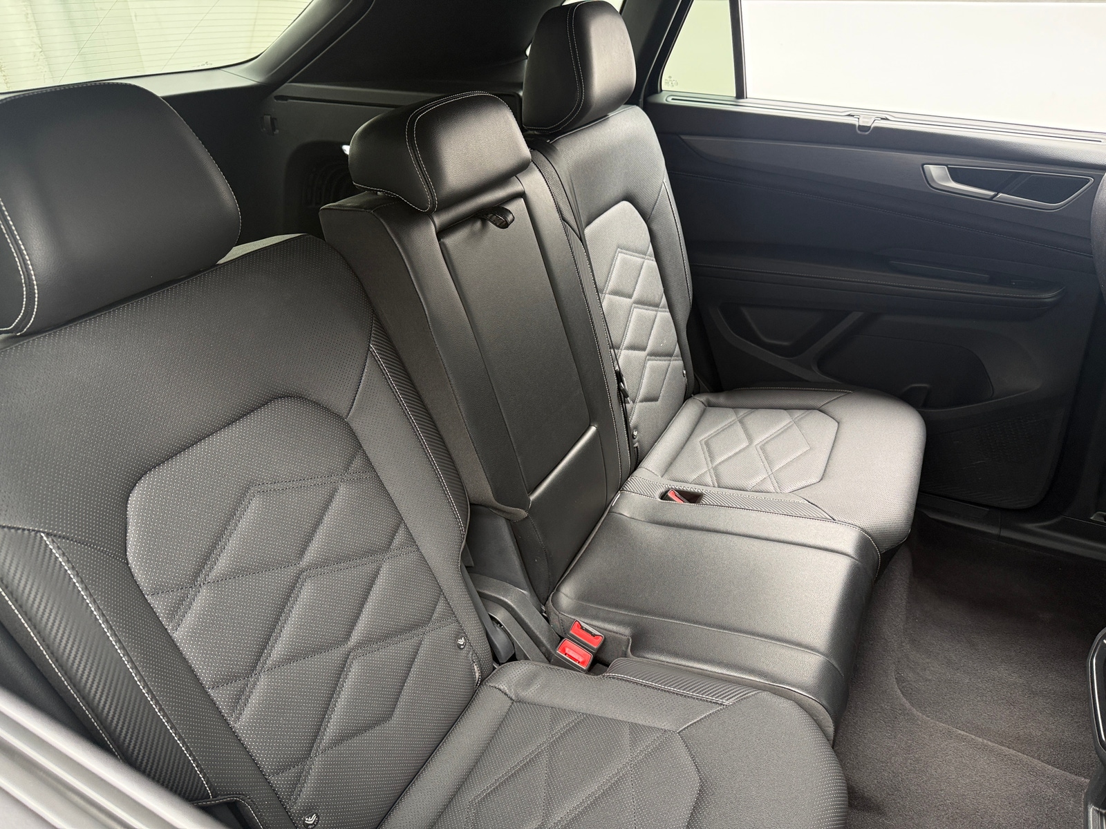 Thumbnail: 2024 Volkswagen Atlas - 5