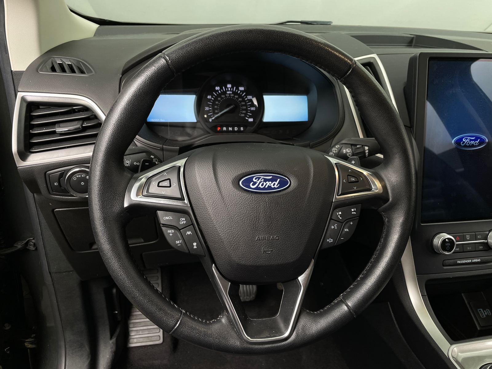 Thumbnail: 2023 Ford Edge - 4