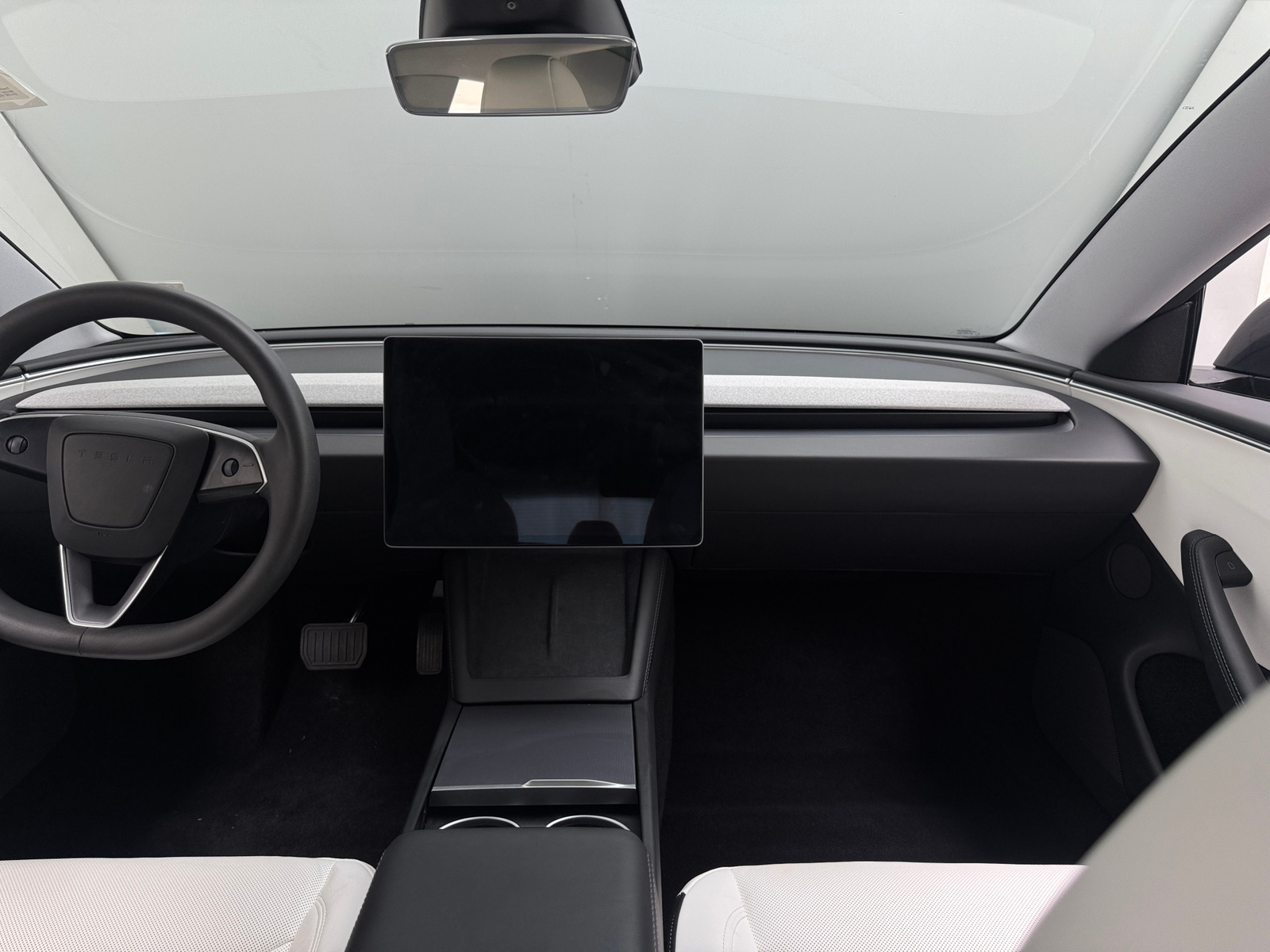 Thumbnail: 2024 Tesla Model 3 - 2