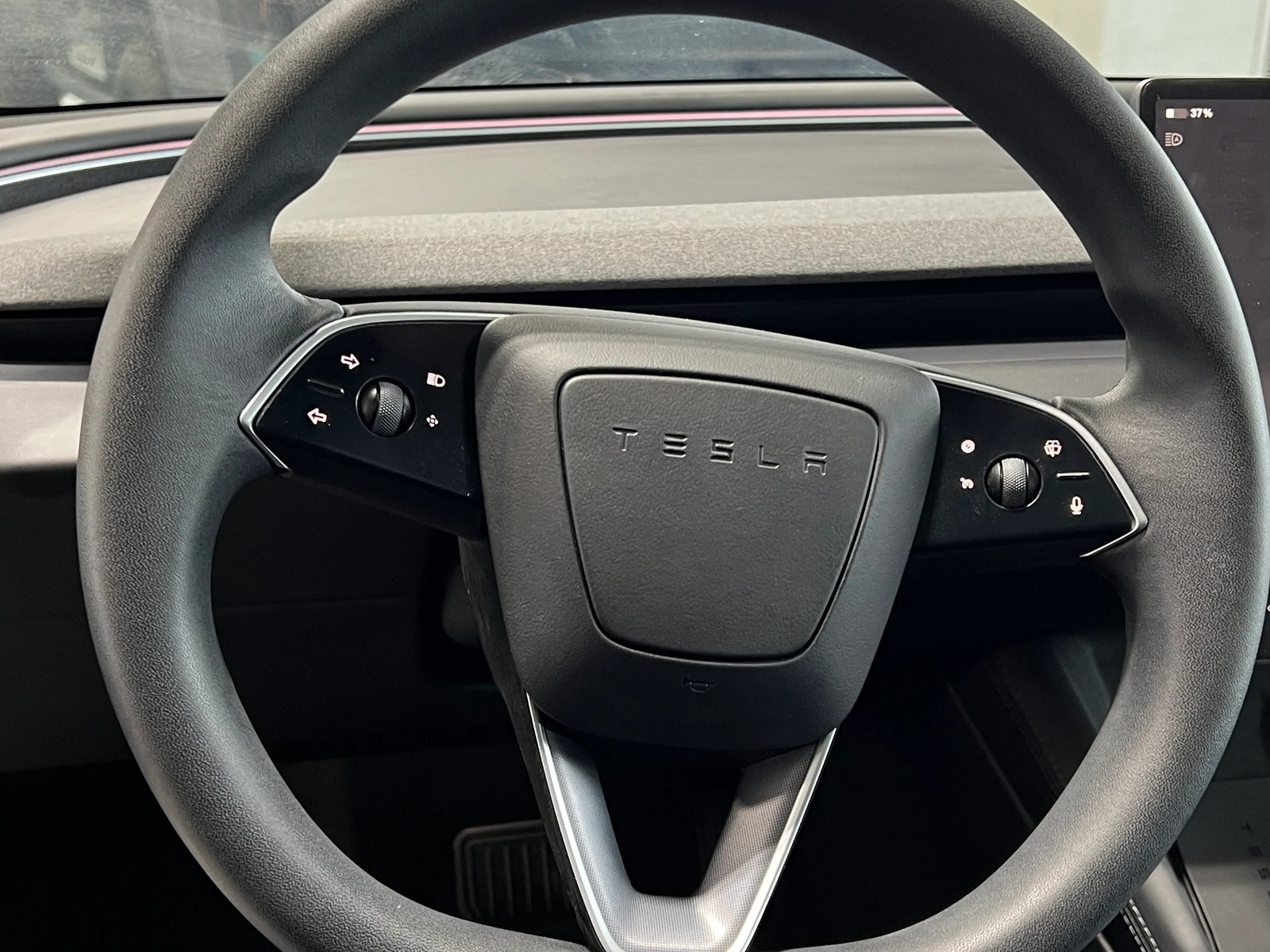 Thumbnail: 2024 Tesla Model 3 - 4