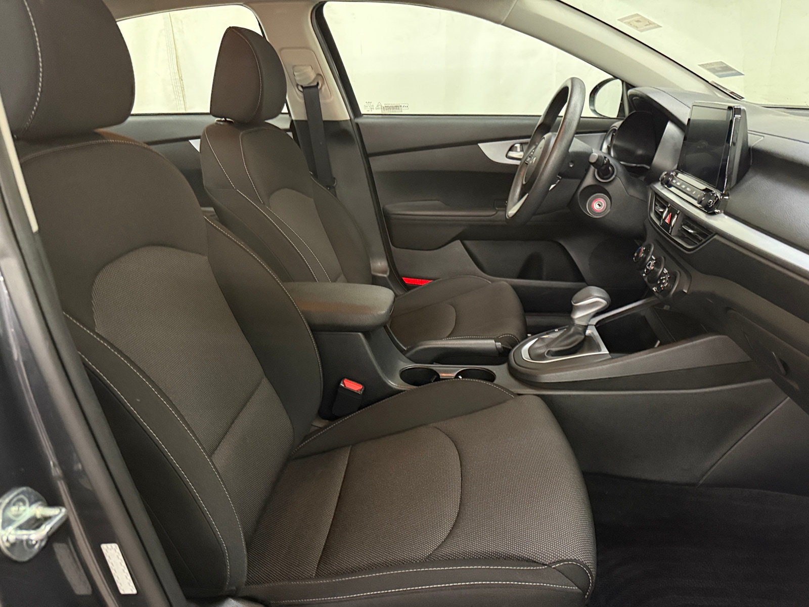 Thumbnail: 2023 Kia Forte - 2