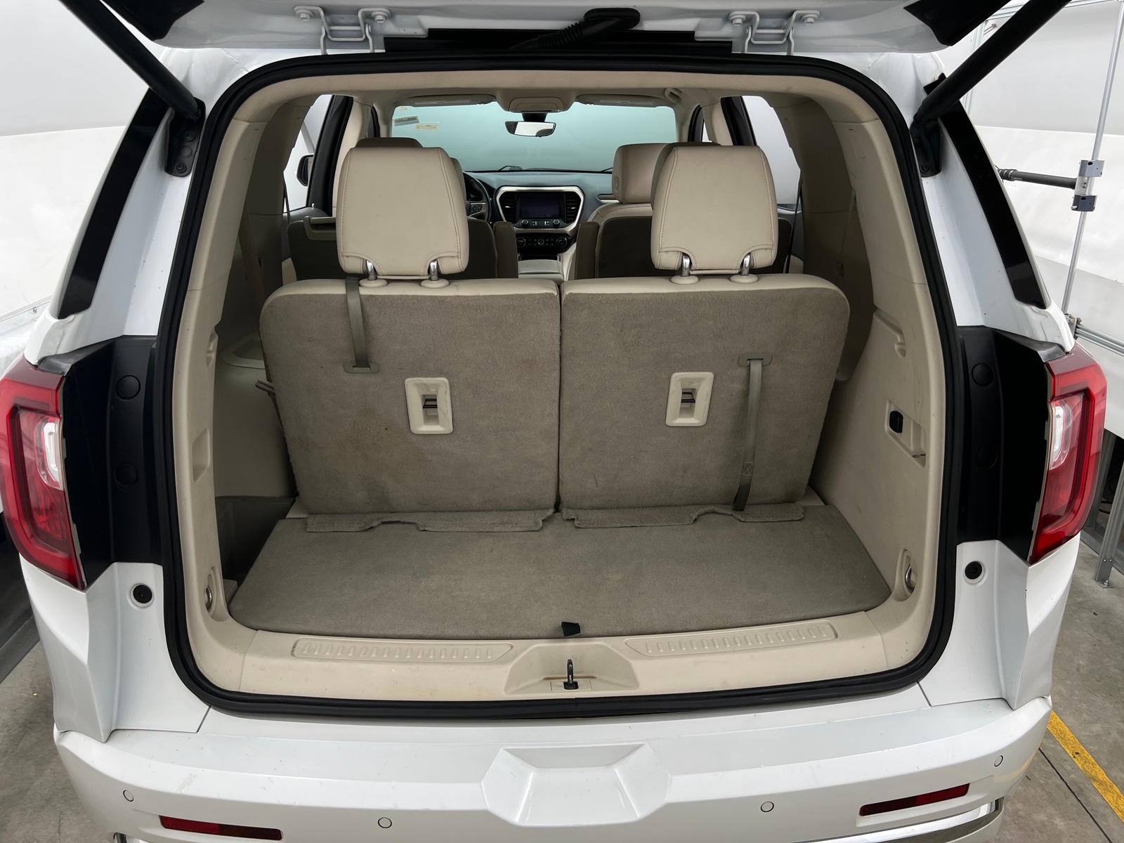 Thumbnail: 2020 GMC Acadia - 6