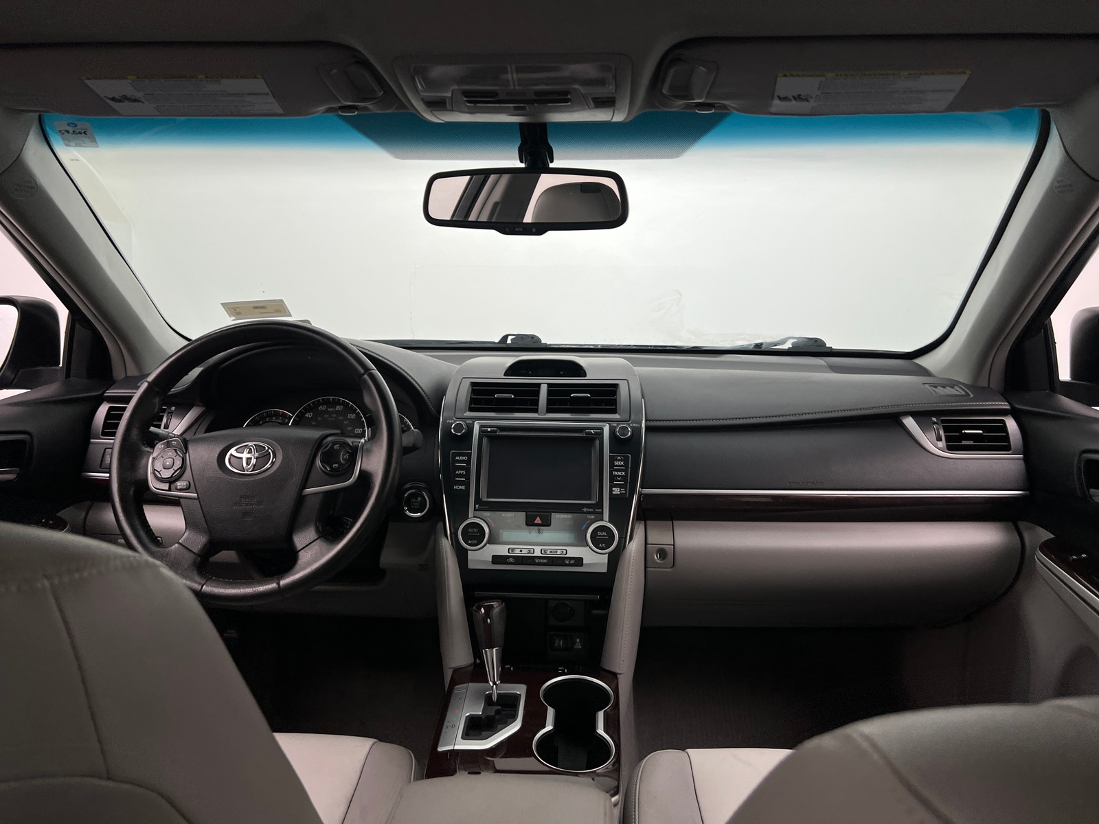 Thumbnail: 2014 Toyota Camry - 3