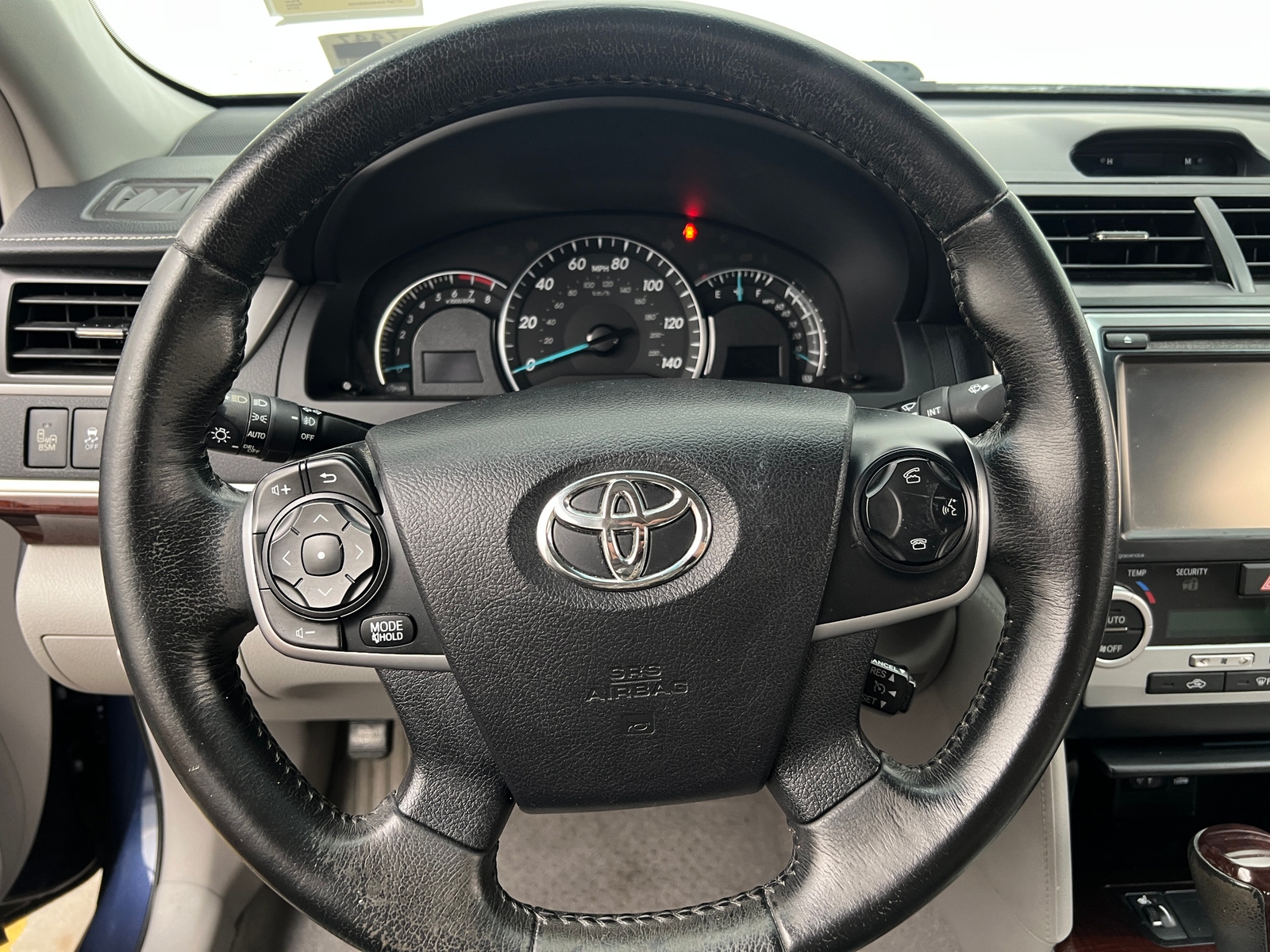 Thumbnail: 2014 Toyota Camry - 5