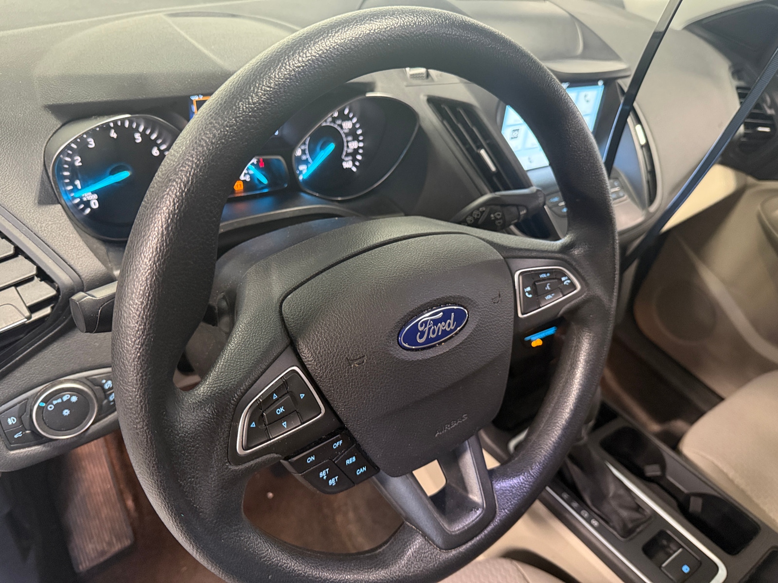 Thumbnail: 2019 Ford Escape - 5