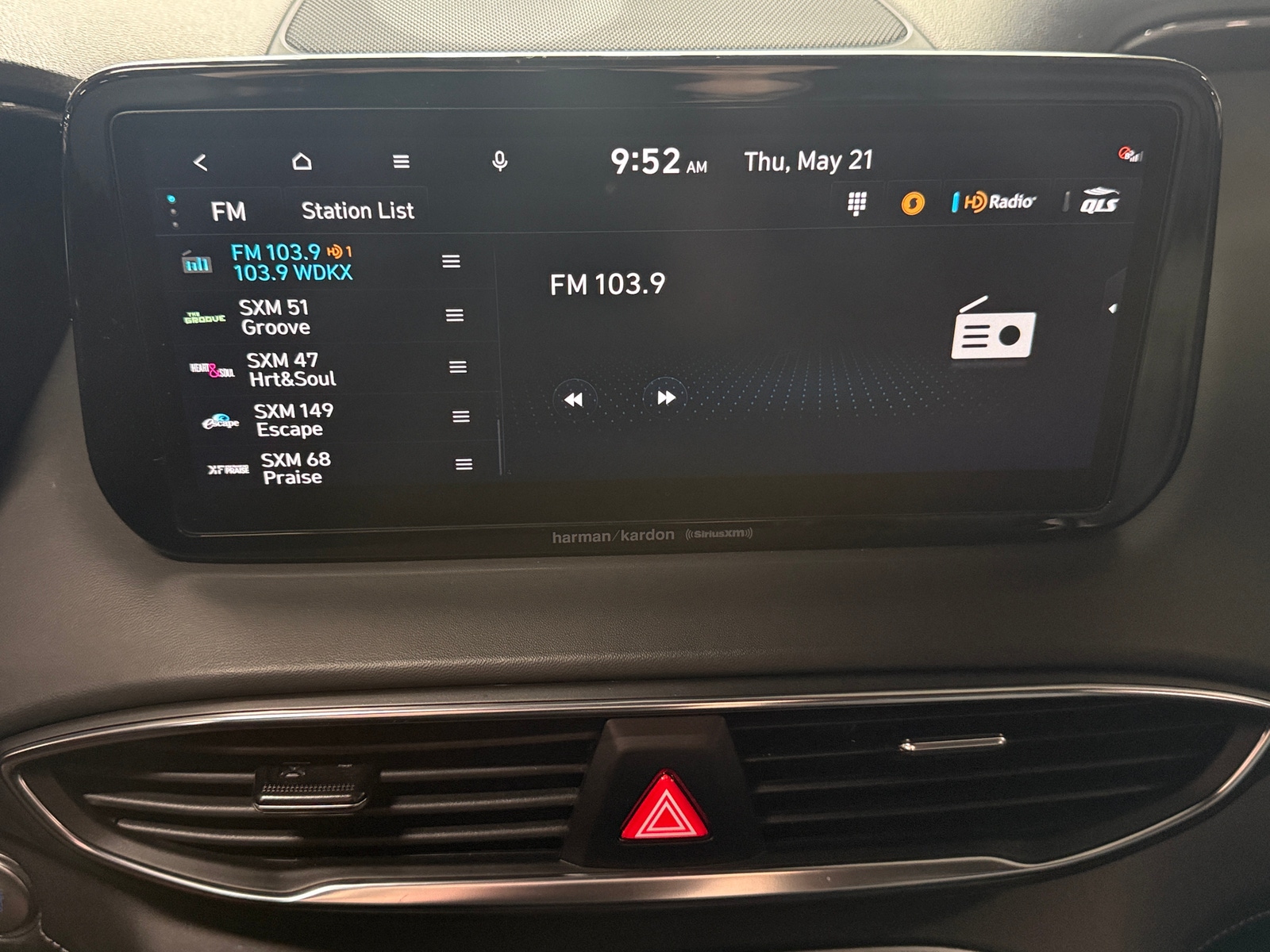 Thumbnail: 2023 Hyundai Santa Fe - 3