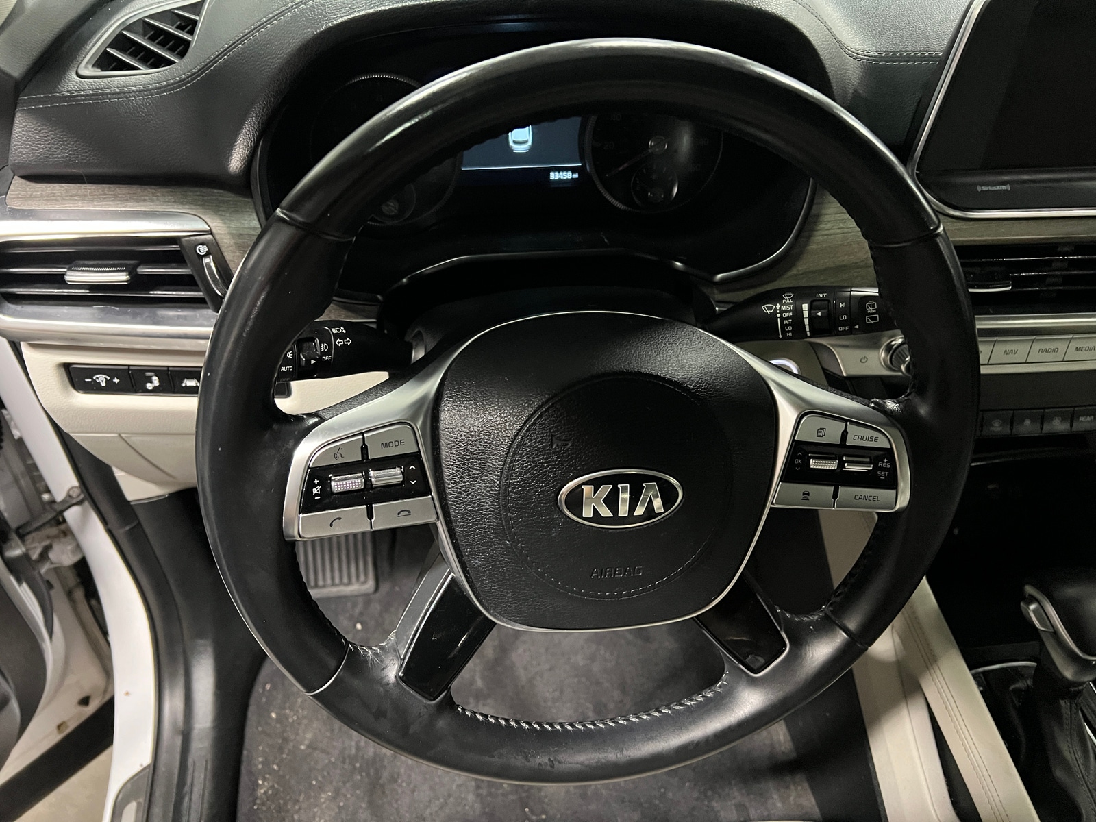 Thumbnail: 2021 Kia Telluride - 4