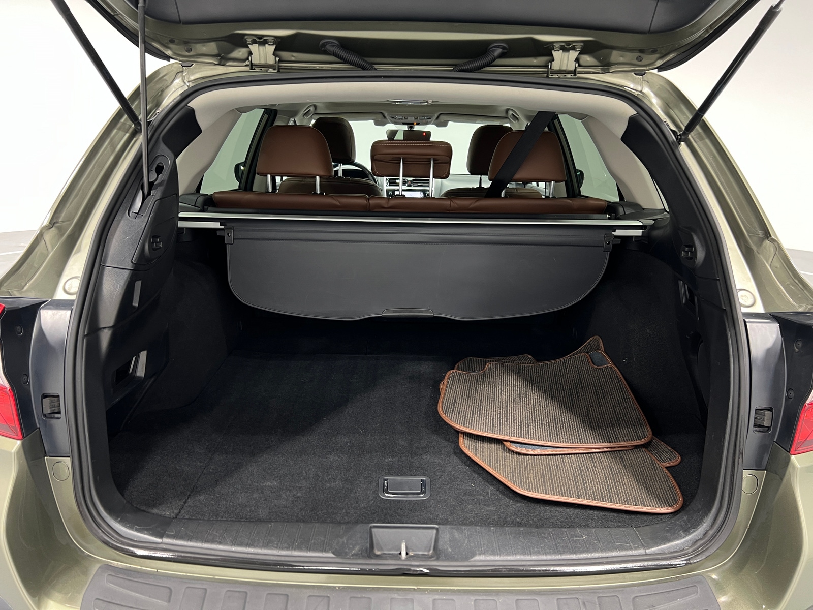 Thumbnail: 2018 Subaru Outback - 6