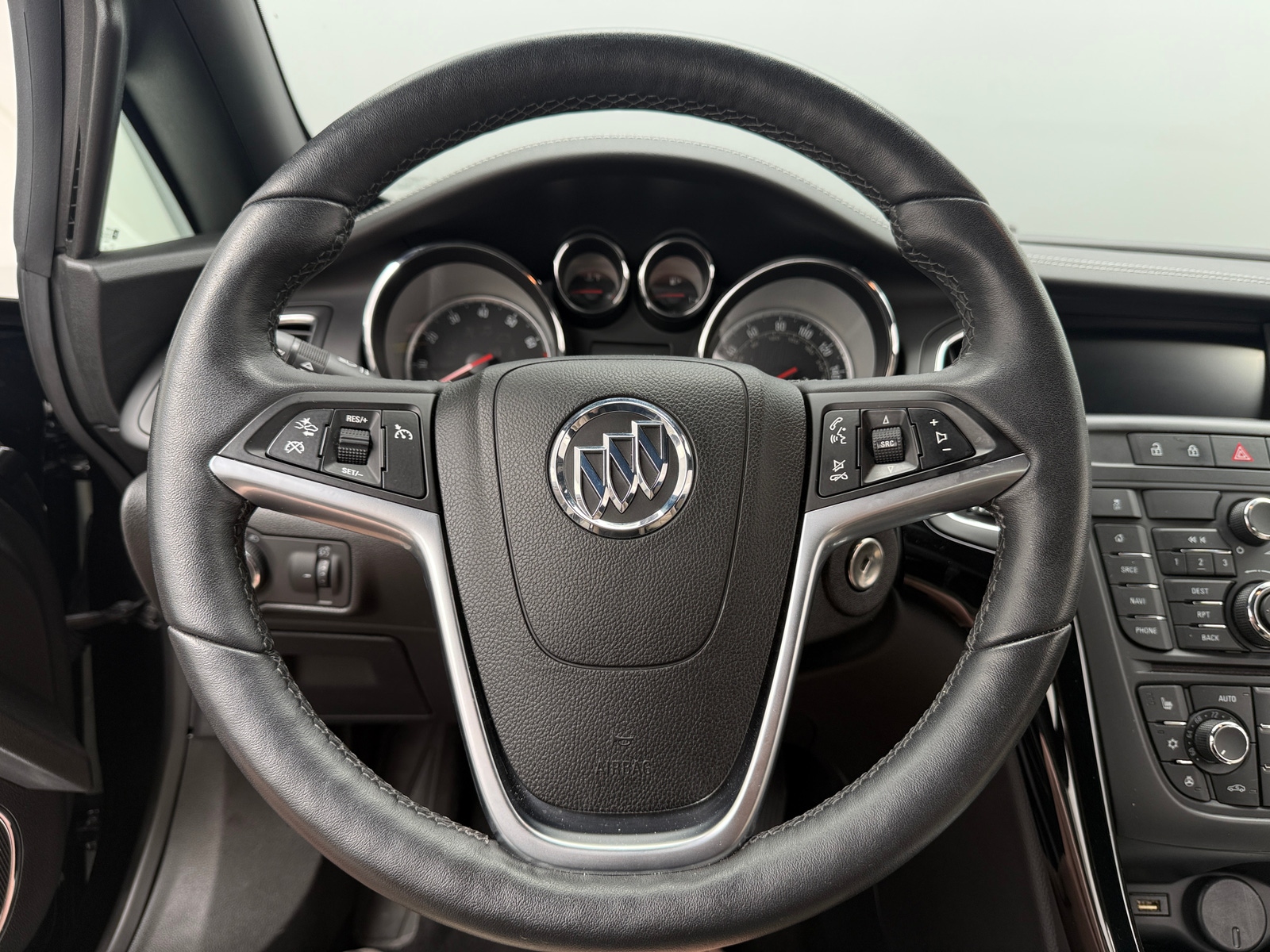 Thumbnail: 2016 Buick Cascada - 4