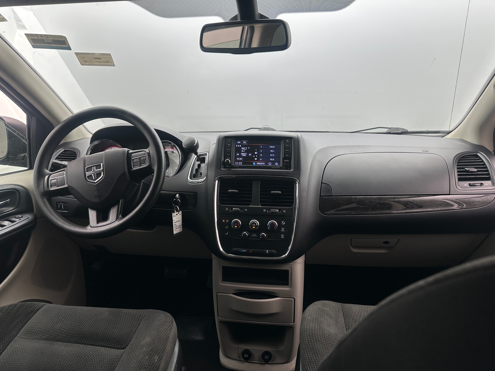 Thumbnail: 2020 Dodge Grand Caravan - 3