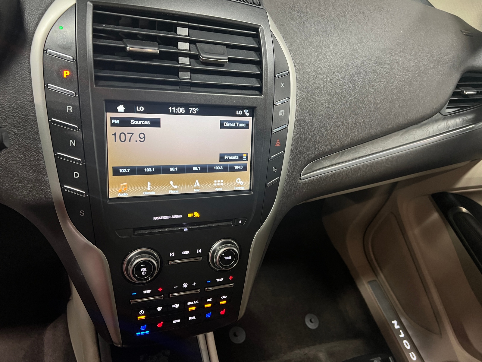 Thumbnail: 2018 Lincoln MKC - 3