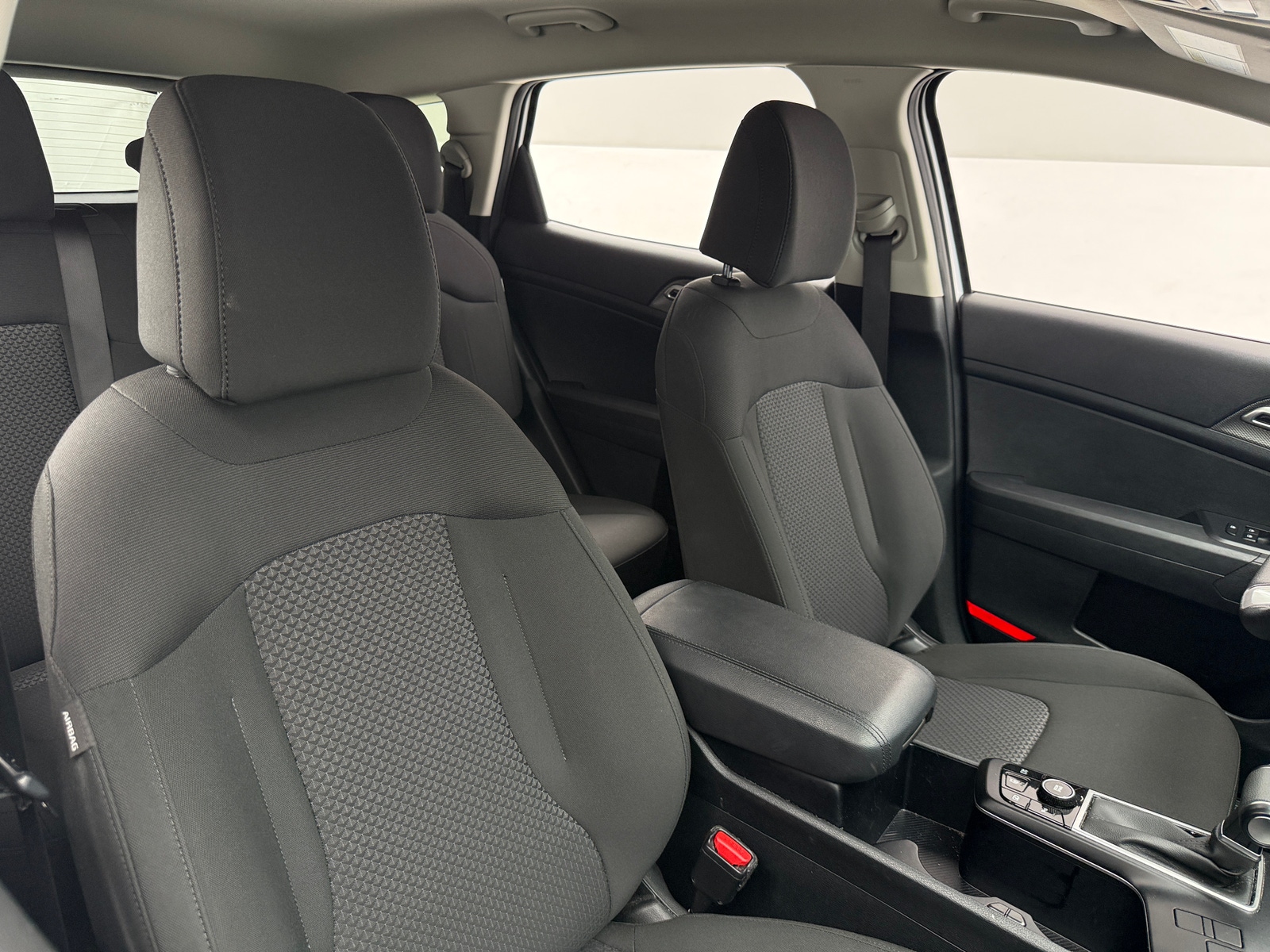 Thumbnail: 2025 Kia Sportage - 2
