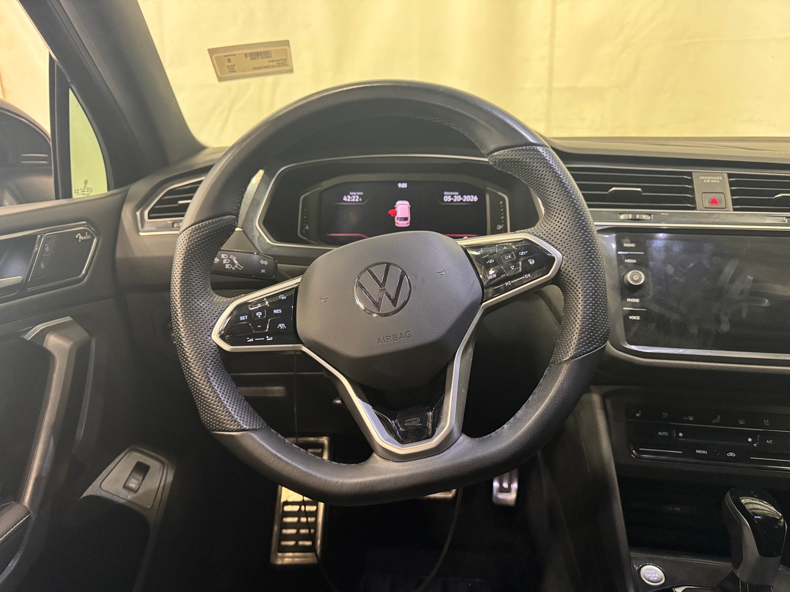 Thumbnail: 2024 Volkswagen Tiguan - 4