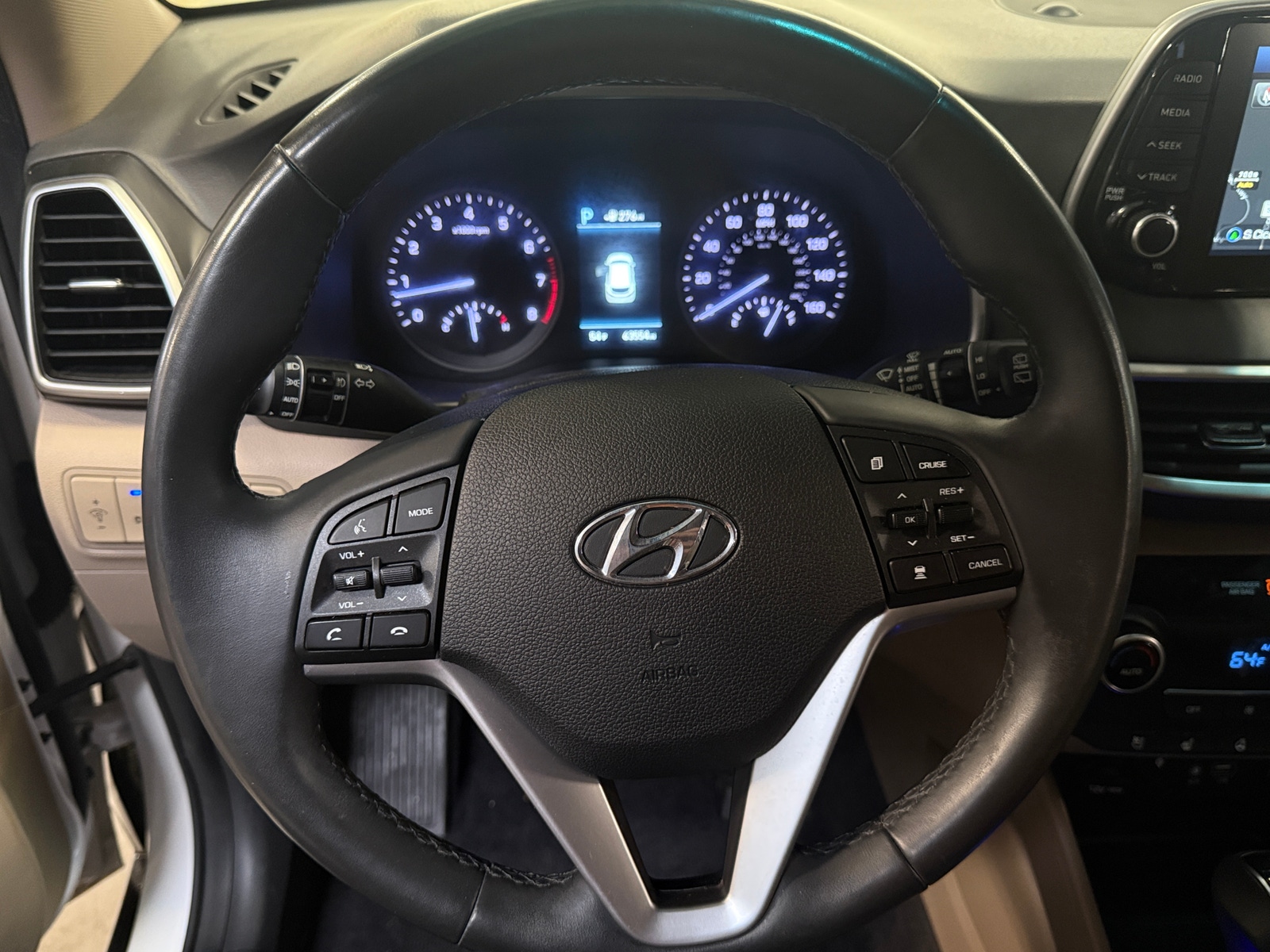 Thumbnail: 2019 Hyundai Tucson - 4