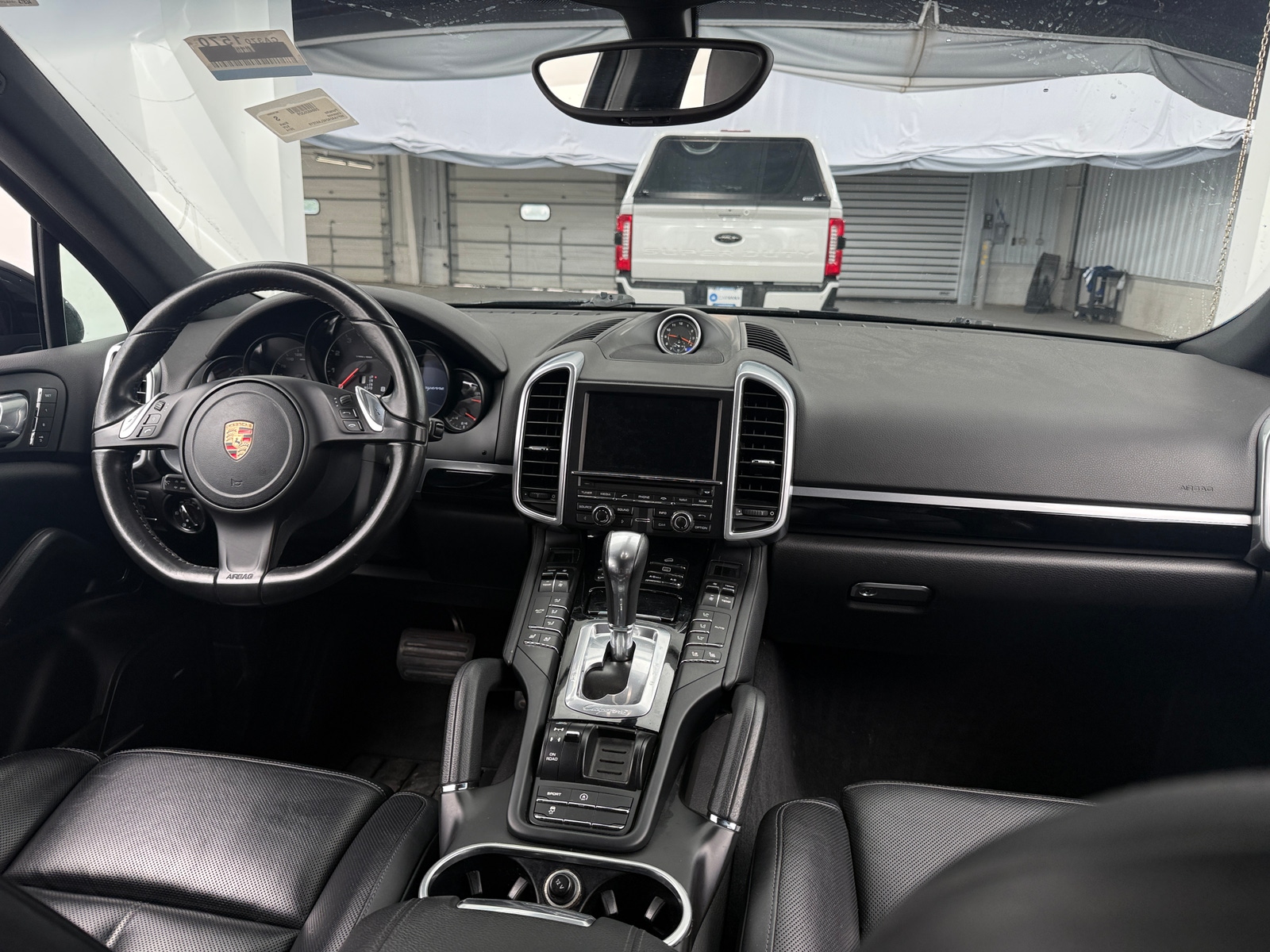 Thumbnail: 2014 Porsche Cayenne - 2