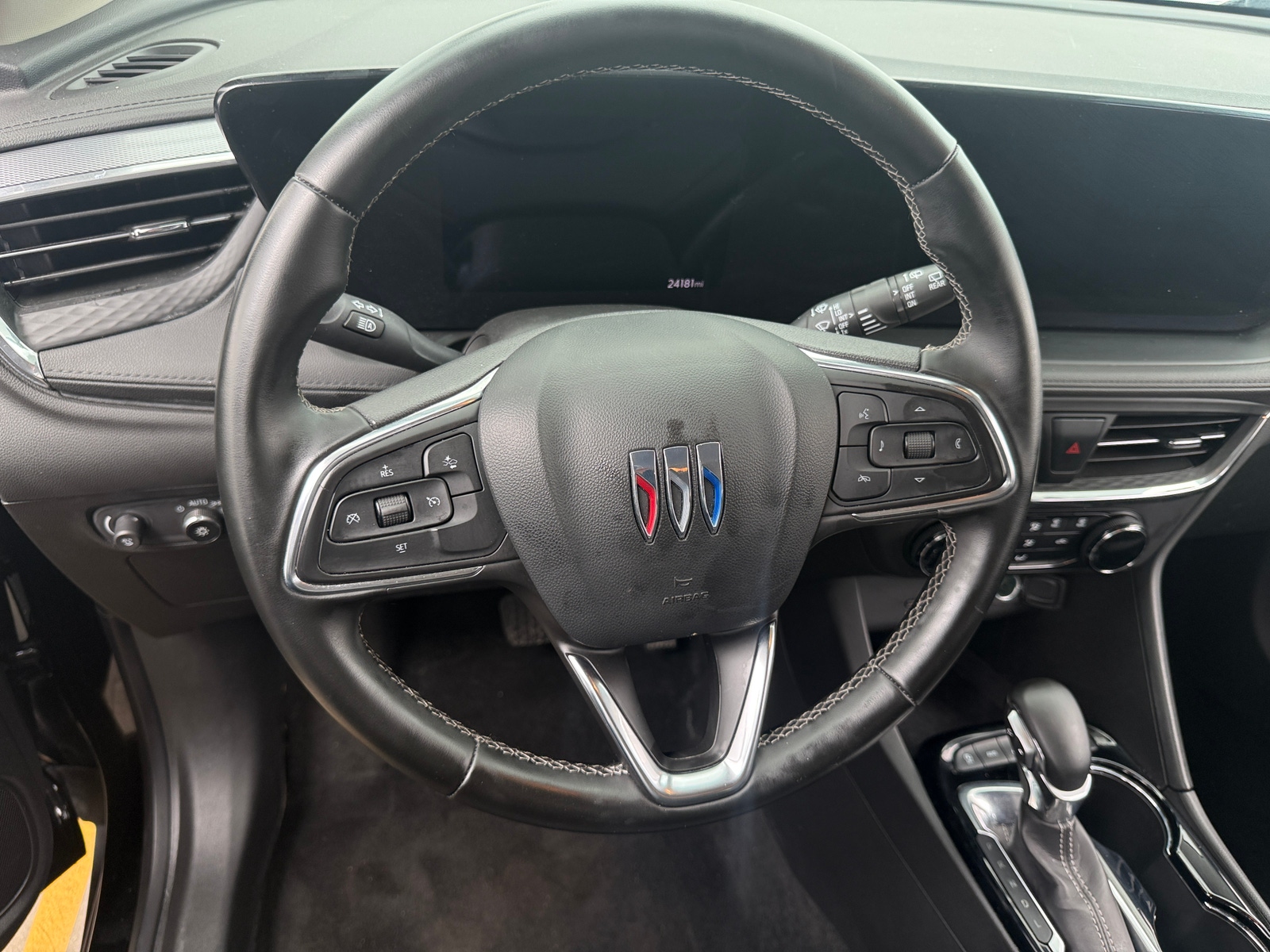Thumbnail: 2025 Buick Encore GX - 4