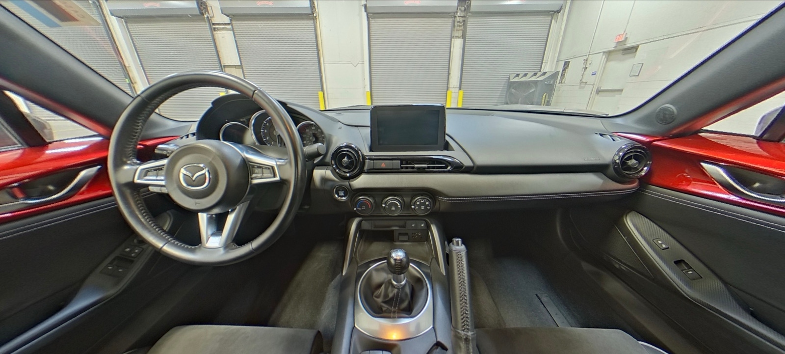 Thumbnail: 2023 Mazda MX-5 Miata - 3