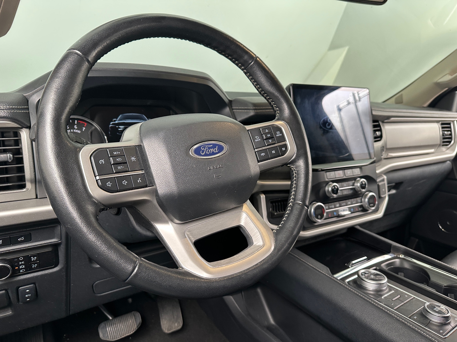 Thumbnail: 2024 Ford Expedition MAX - 4