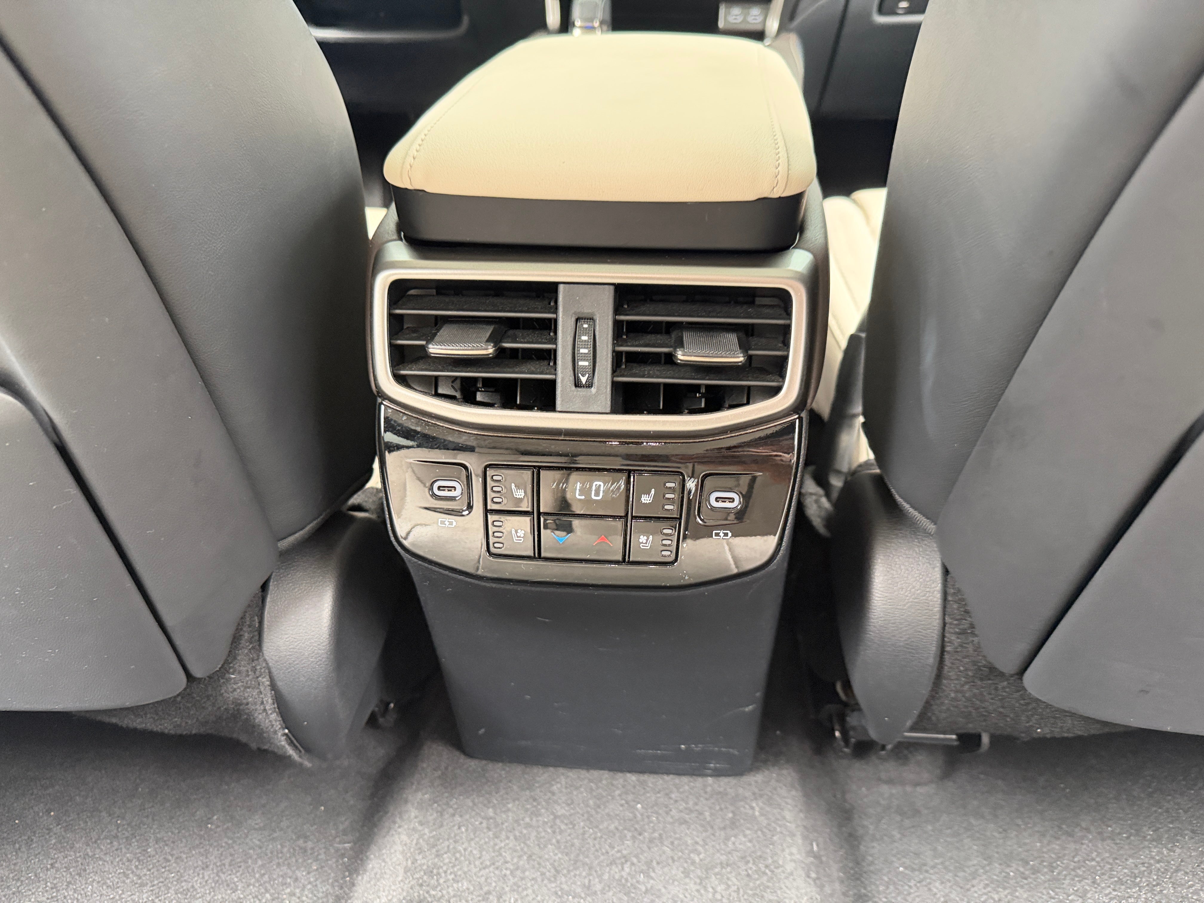 2T2BAMCA1PC028063