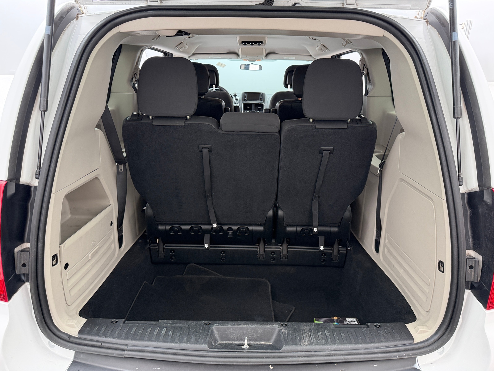 Thumbnail: 2018 Dodge Grand Caravan - 7