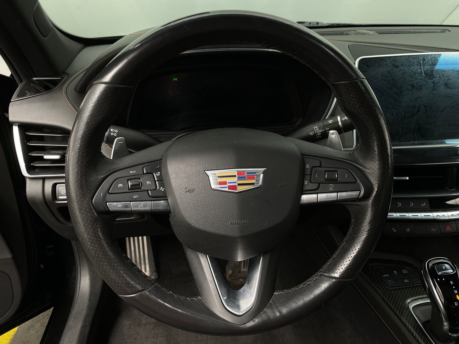 Thumbnail: 2022 Cadillac CT5 - 4