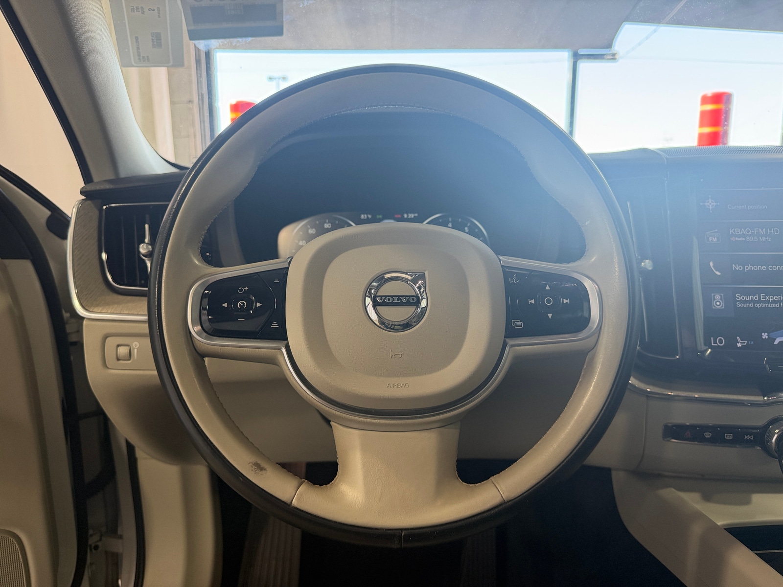 Thumbnail: 2021 Volvo XC60 - 4