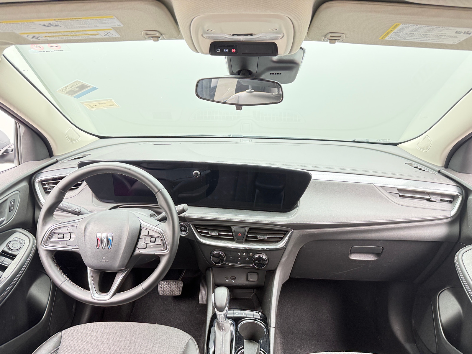Thumbnail: 2025 Buick Encore GX - 2