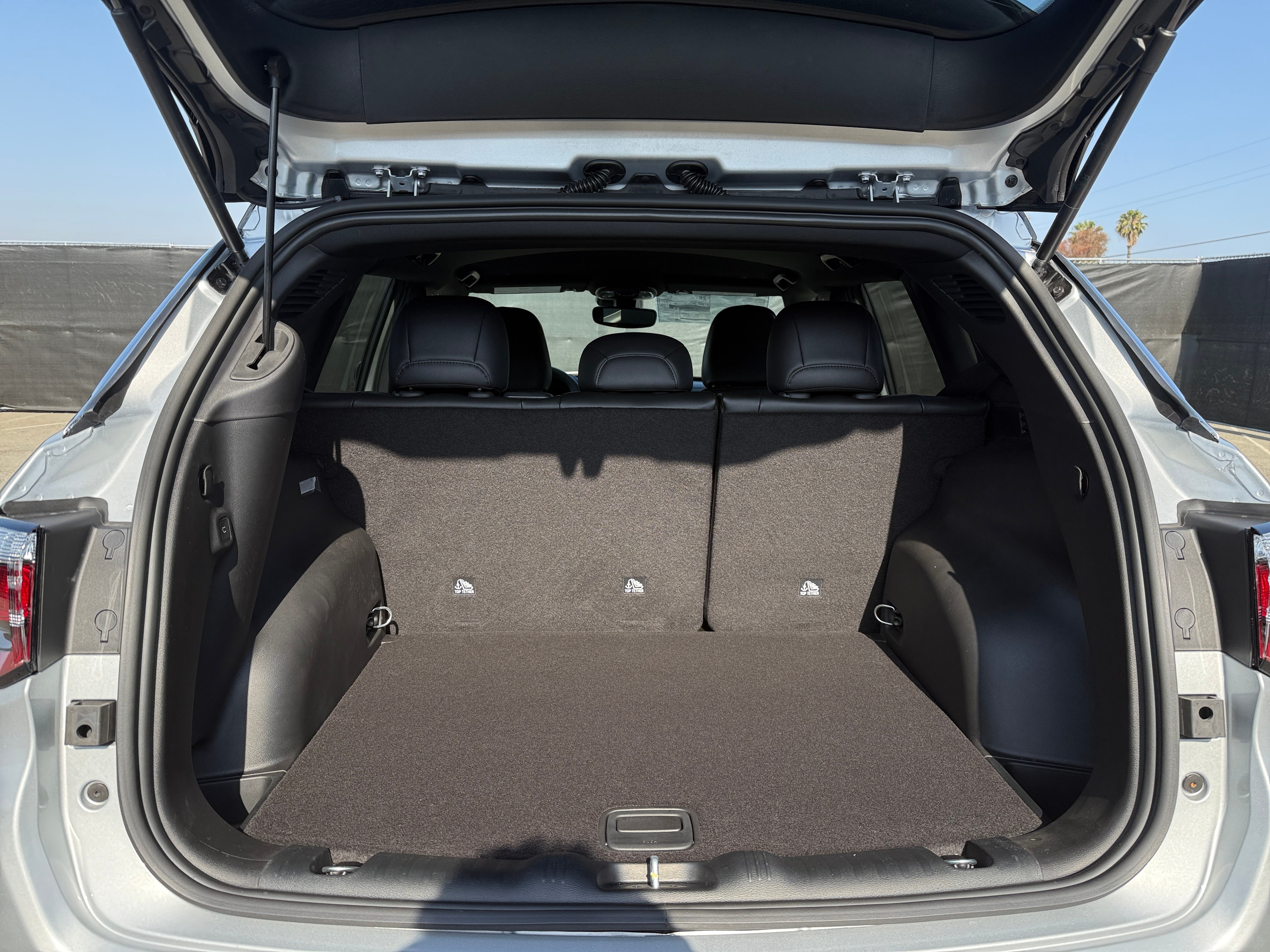 2026 Jeep Compass Limited 4X4's photo