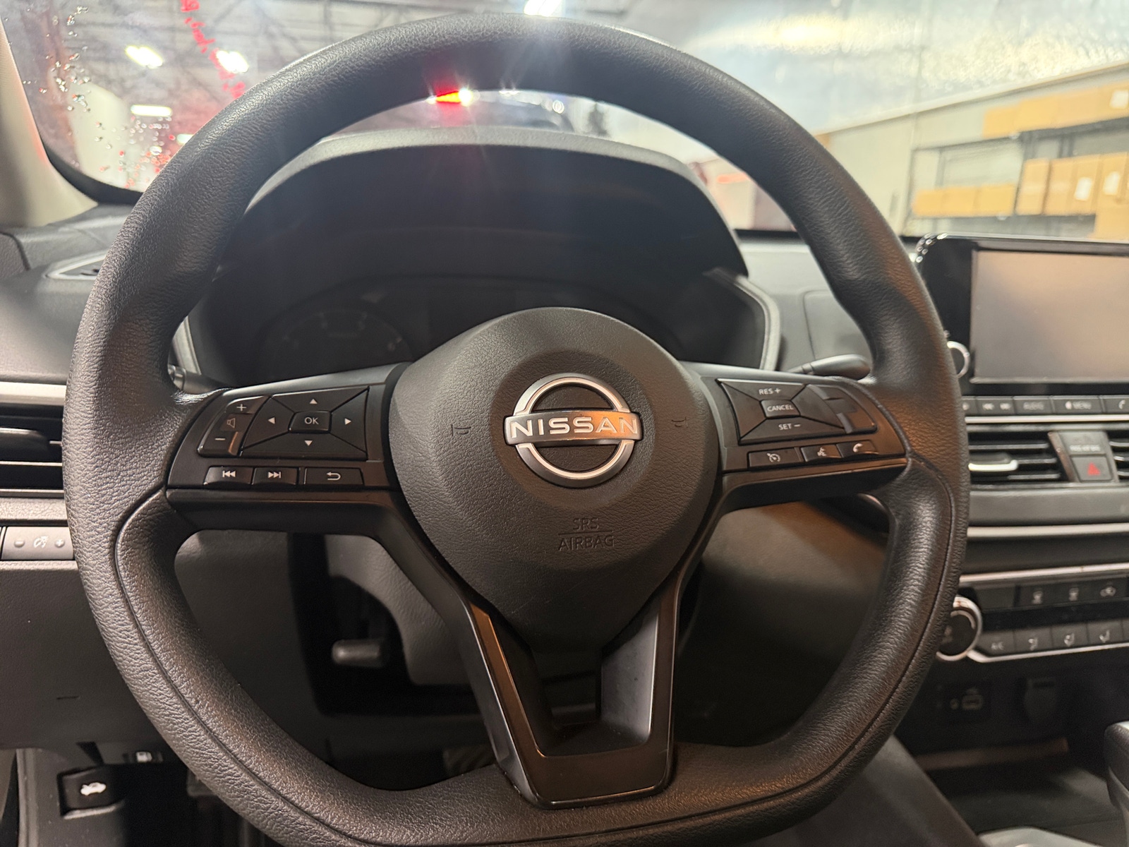 Thumbnail: 2024 Nissan Altima - 5