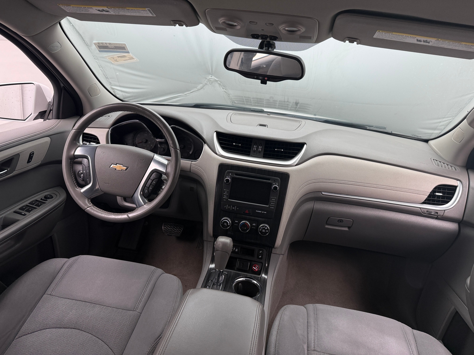 Thumbnail: 2017 Chevrolet Traverse - 3