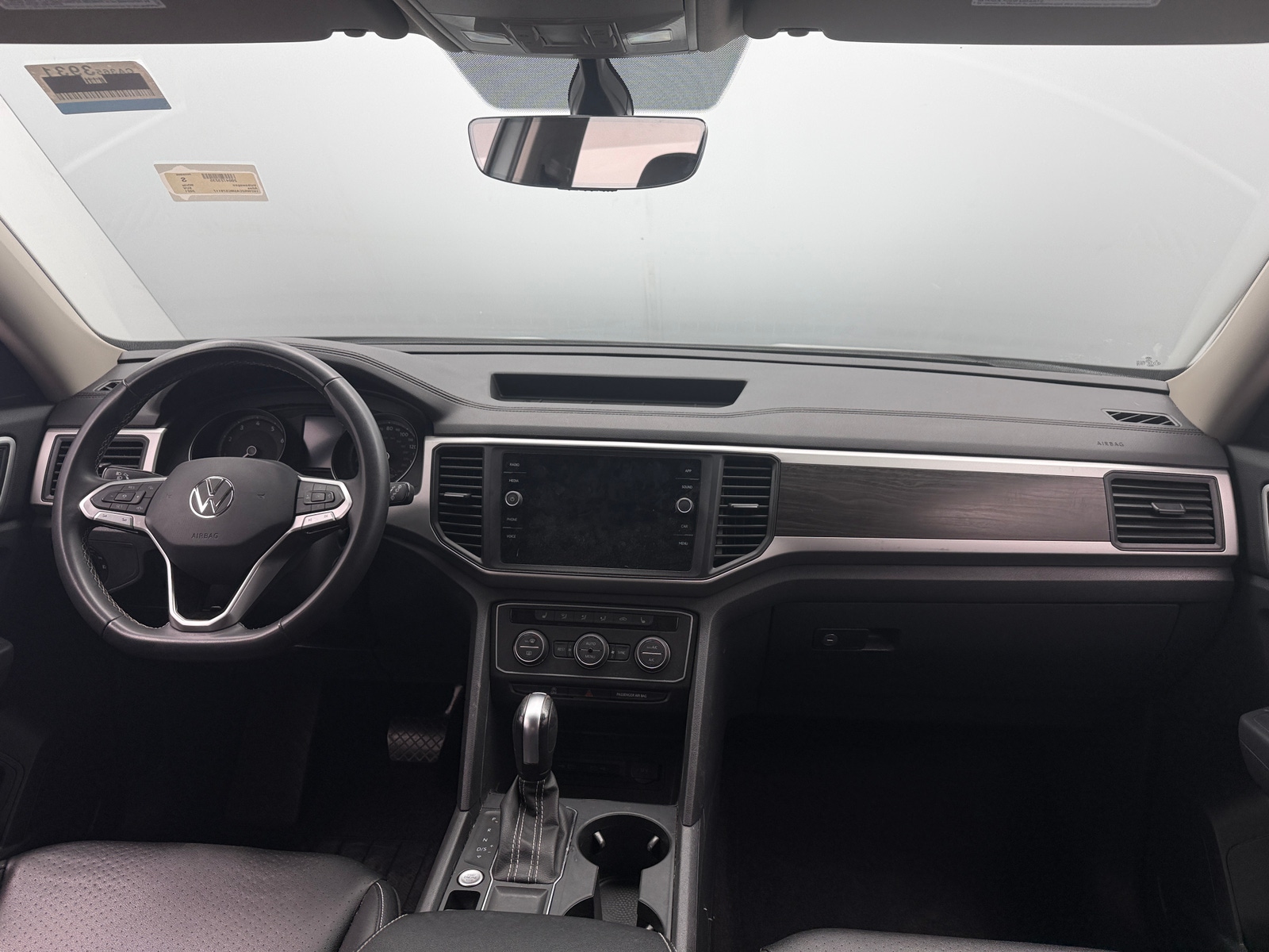 Thumbnail: 2021 Volkswagen Atlas - 2