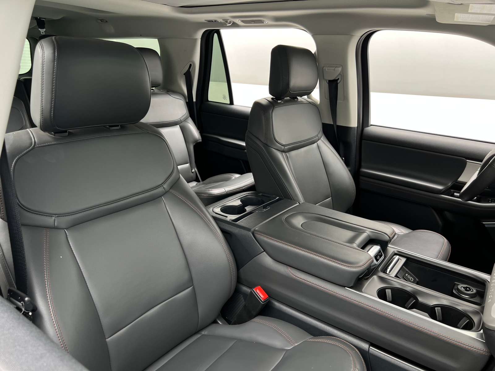 Thumbnail: 2025 Ford Expedition MAX - 2