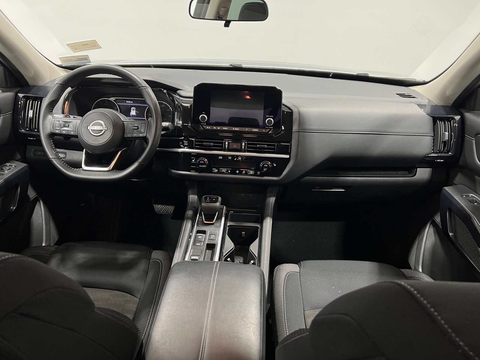 Thumbnail: 2025 Nissan Pathfinder - 3