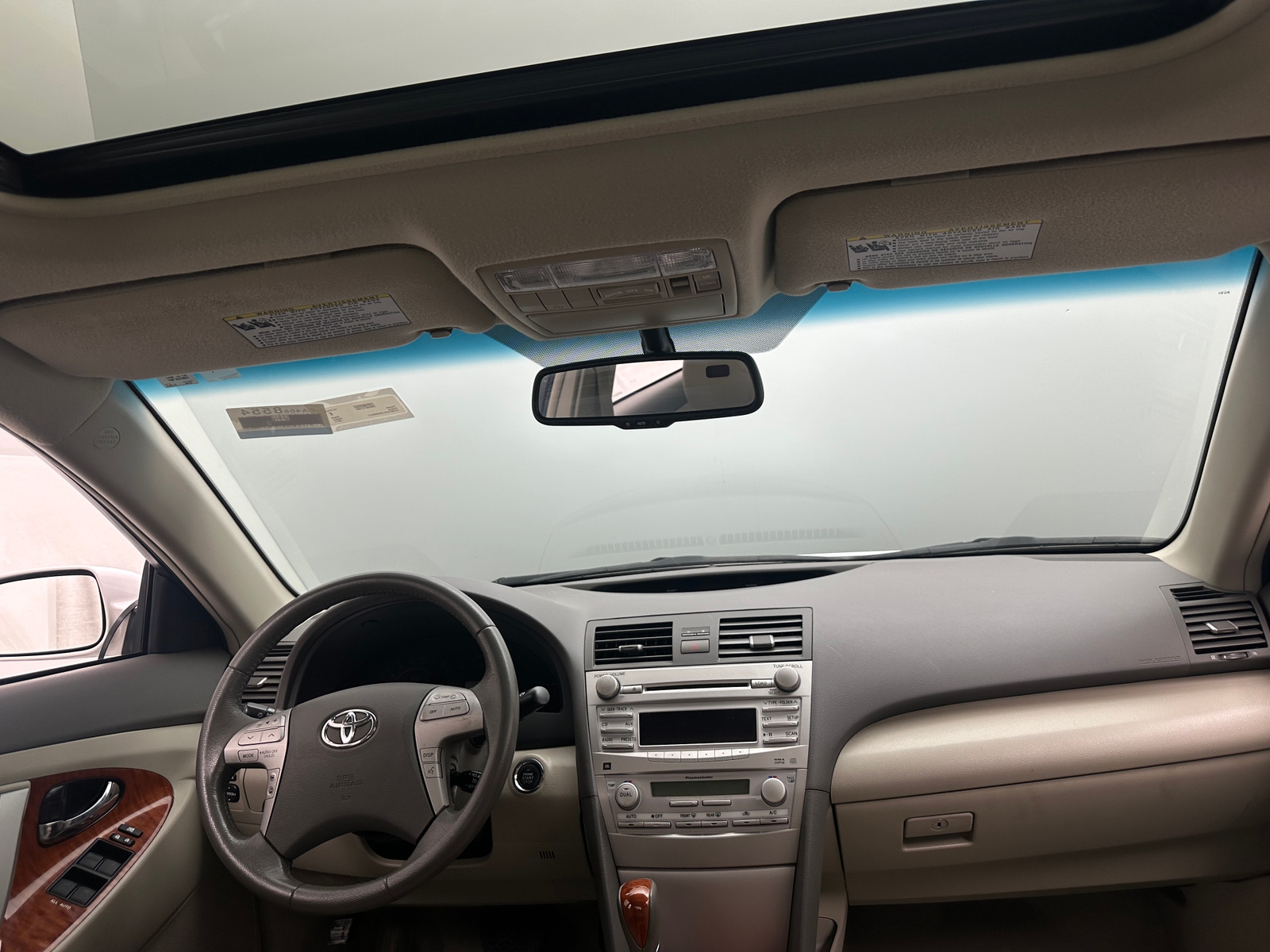 Thumbnail: 2011 Toyota Camry - 3