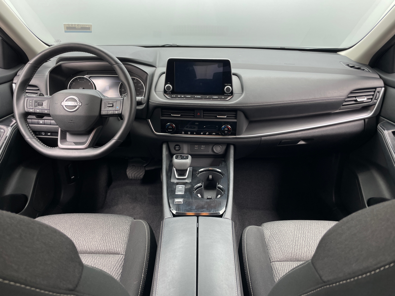Thumbnail: 2025 Nissan Rogue - 3