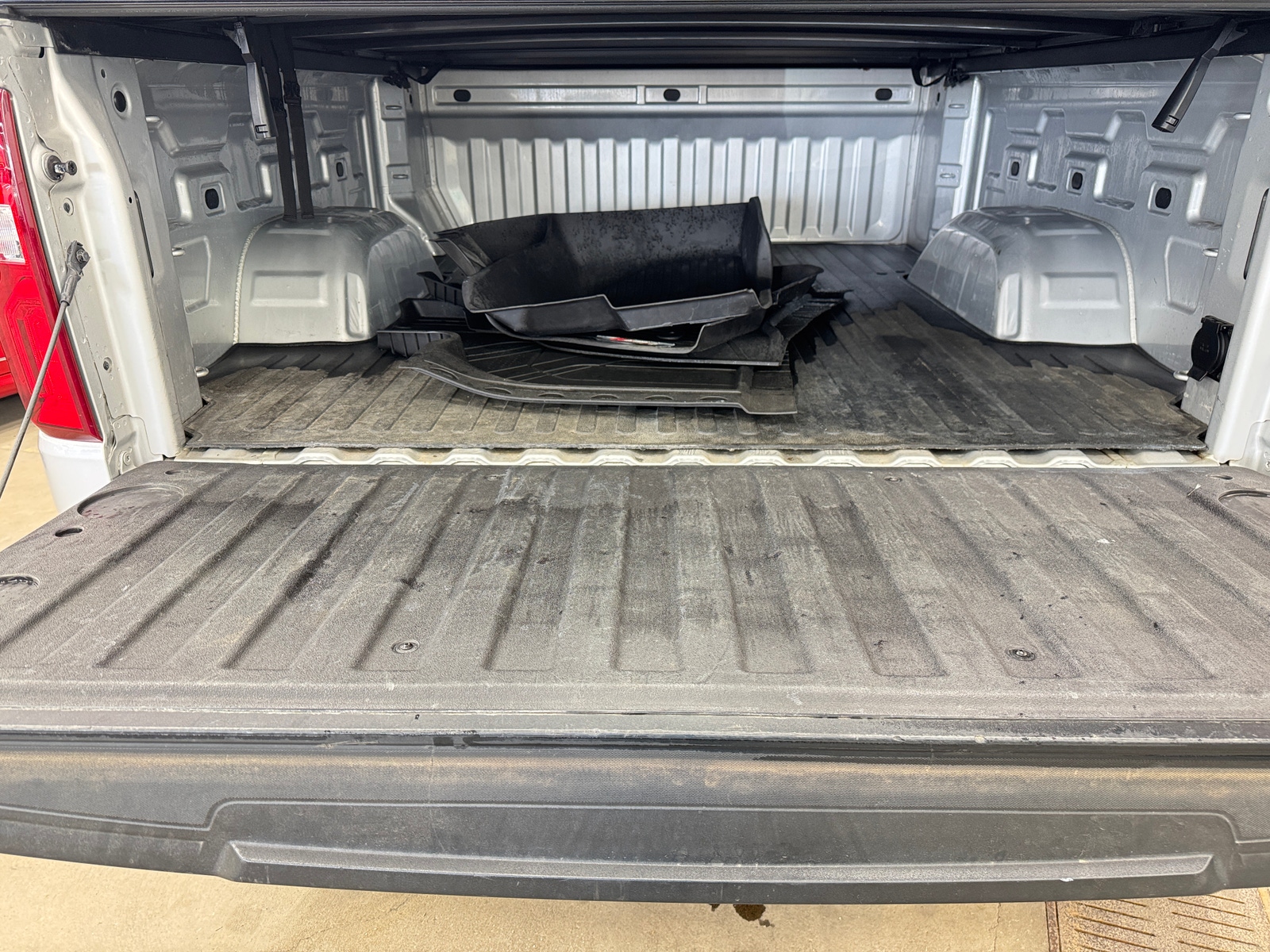 Thumbnail: 2019 Chevrolet Silverado 1500 - 7