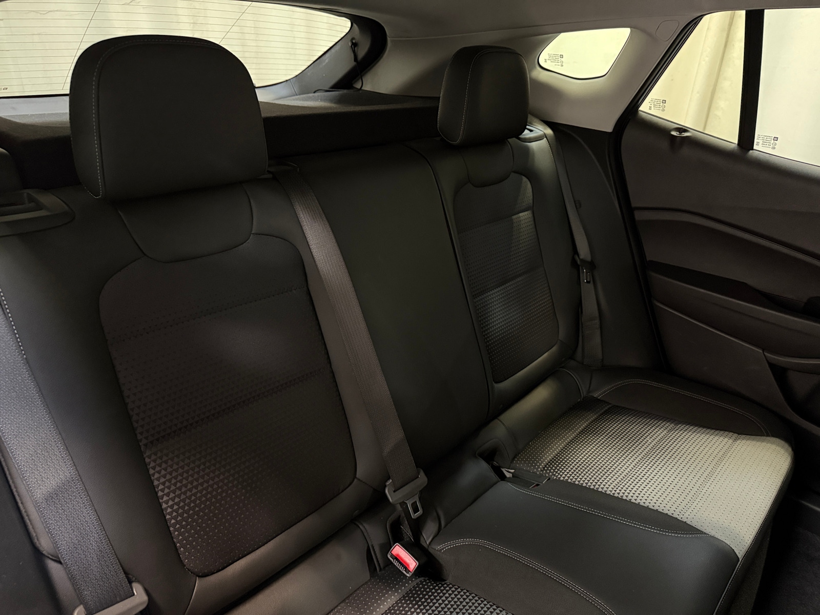 Thumbnail: 2025 Chevrolet Trax - 6