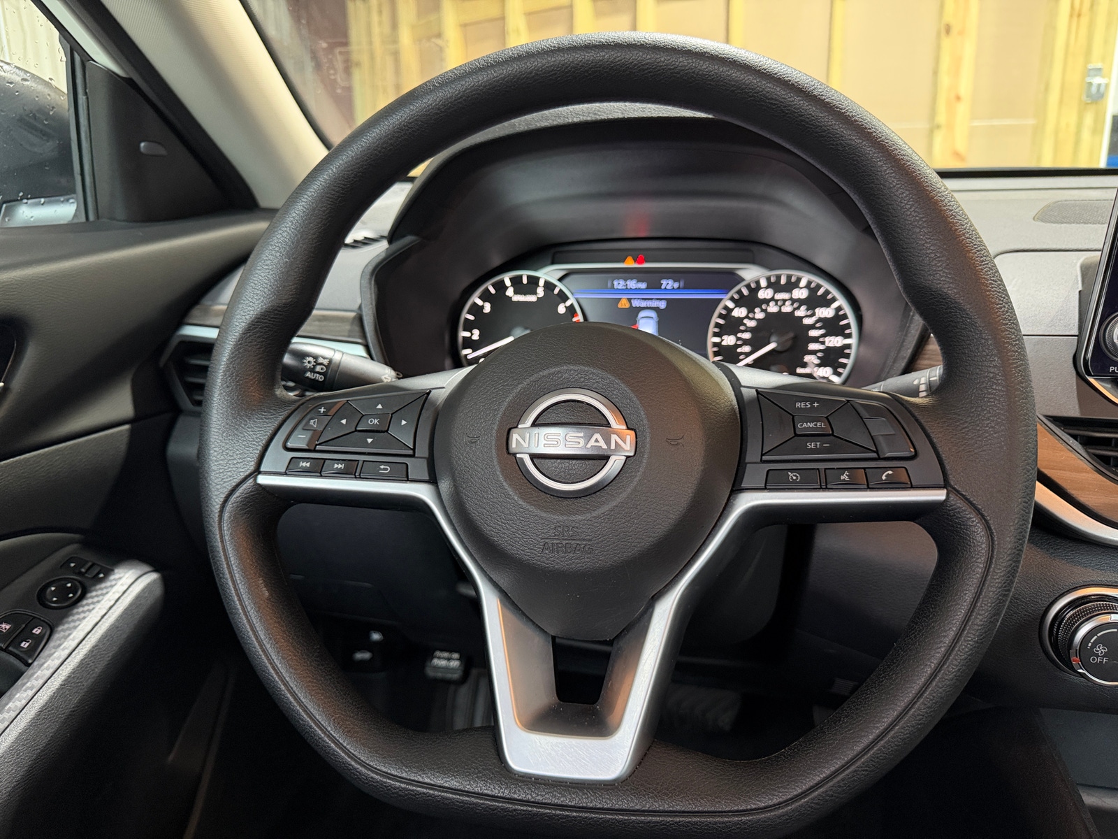 Thumbnail: 2025 Nissan Altima - 5