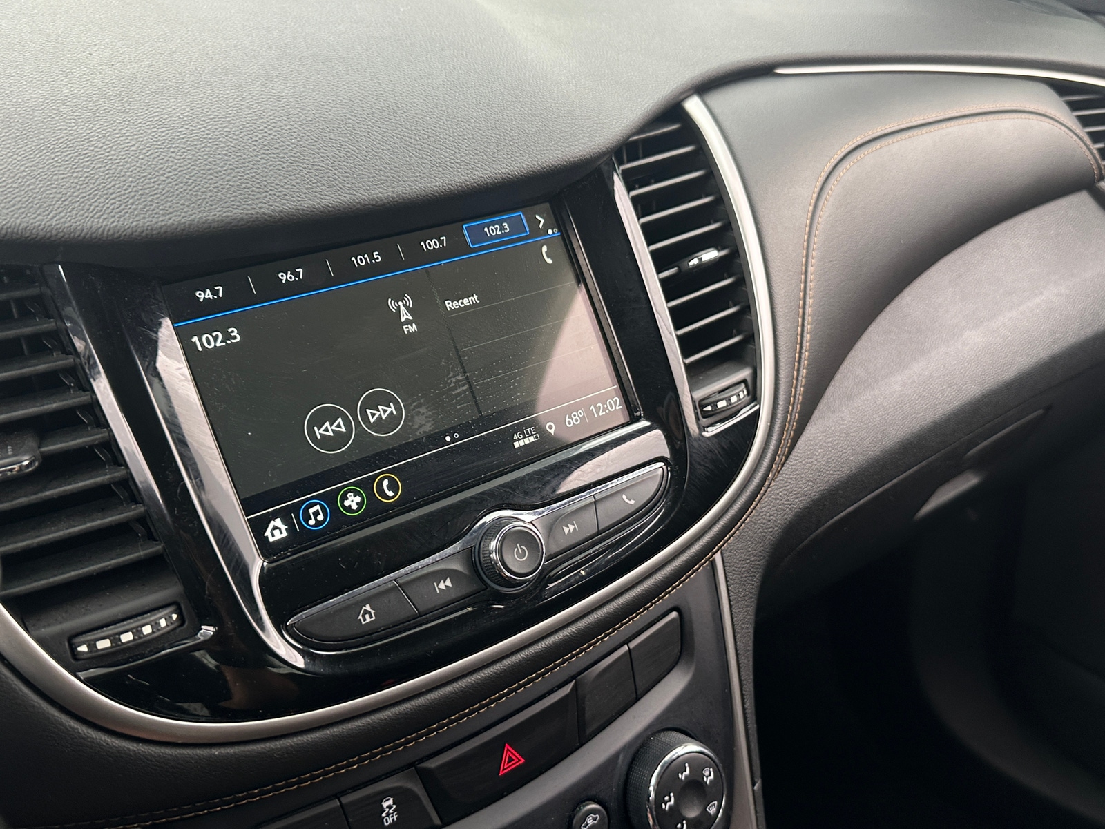 Thumbnail: 2019 Chevrolet Trax - 4