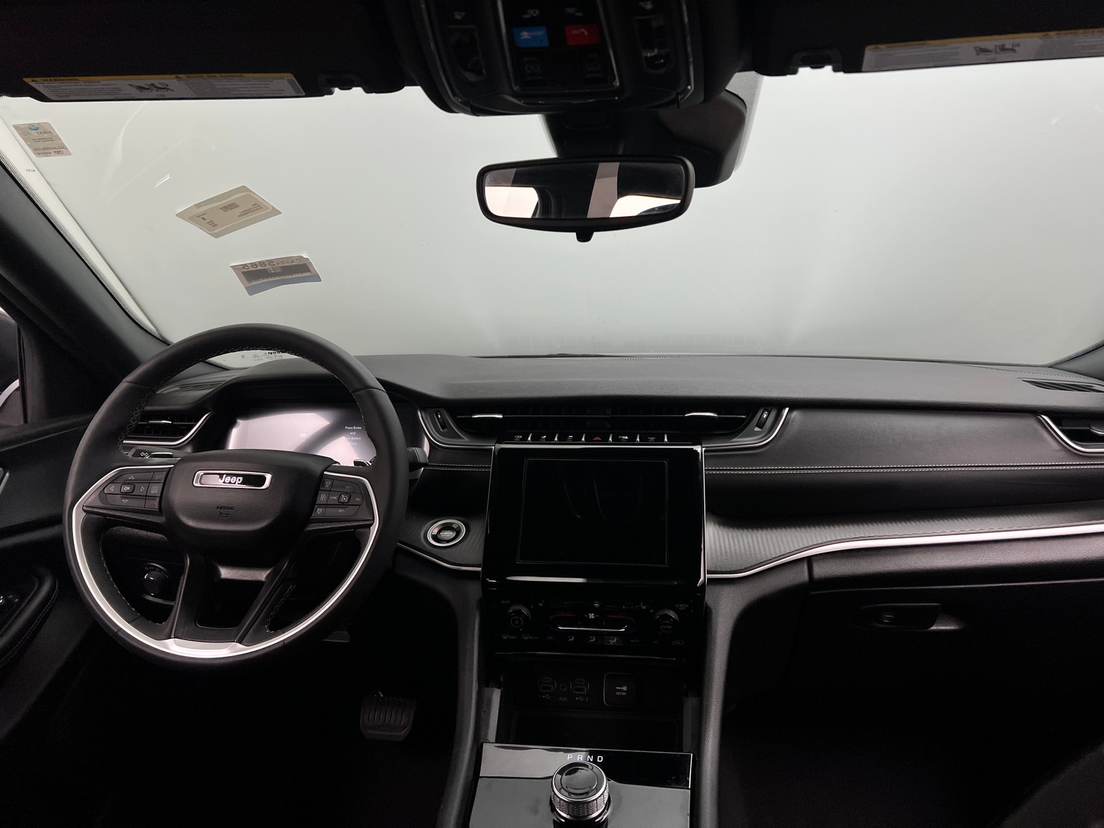 Thumbnail: 2024 Jeep Grand Cherokee L - 3