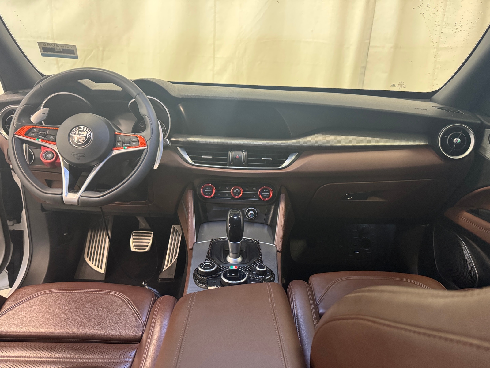 Thumbnail: 2019 Alfa Romeo Stelvio - 2