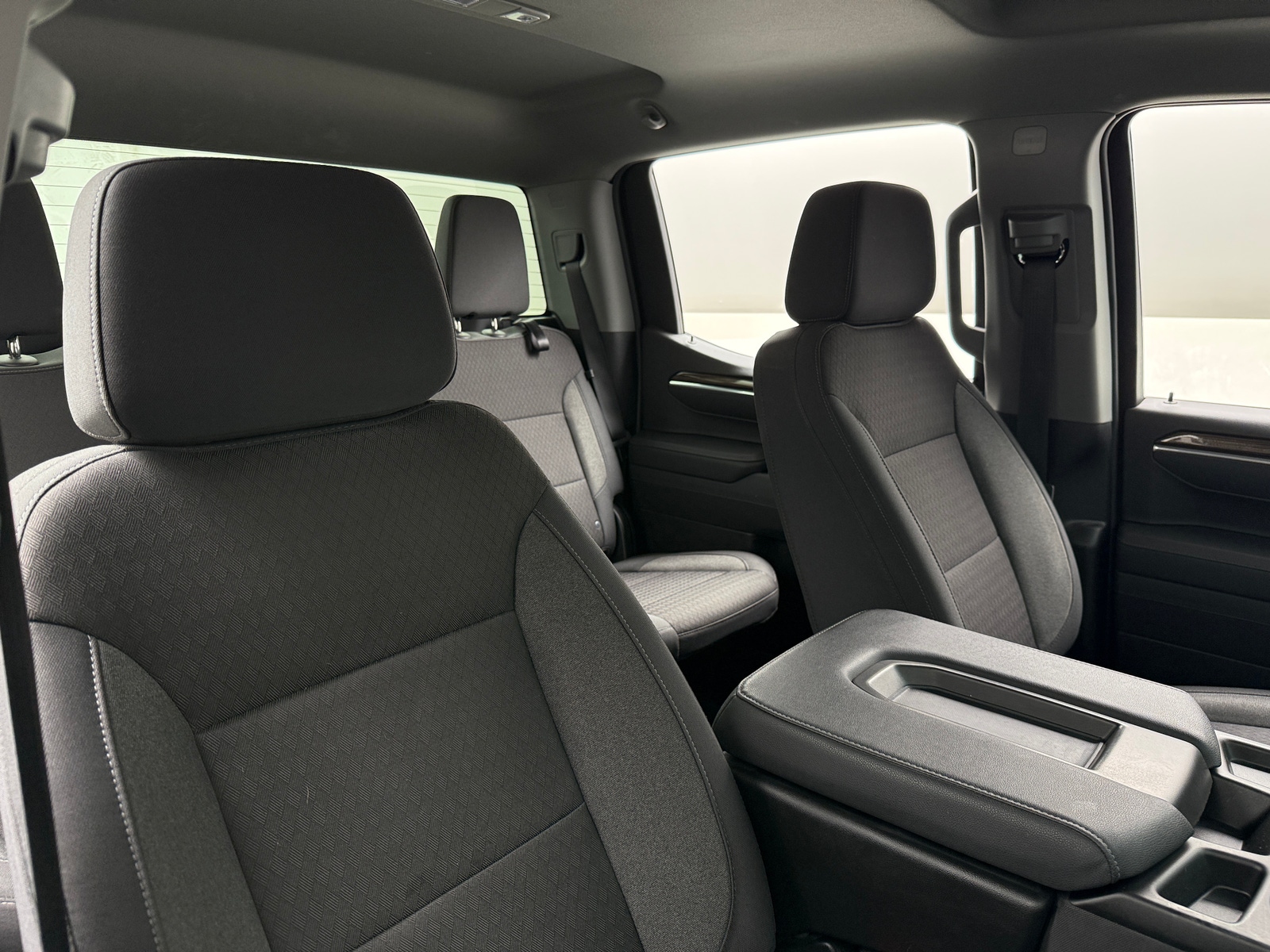 Thumbnail: 2026 Chevrolet Silverado 1500 - 2