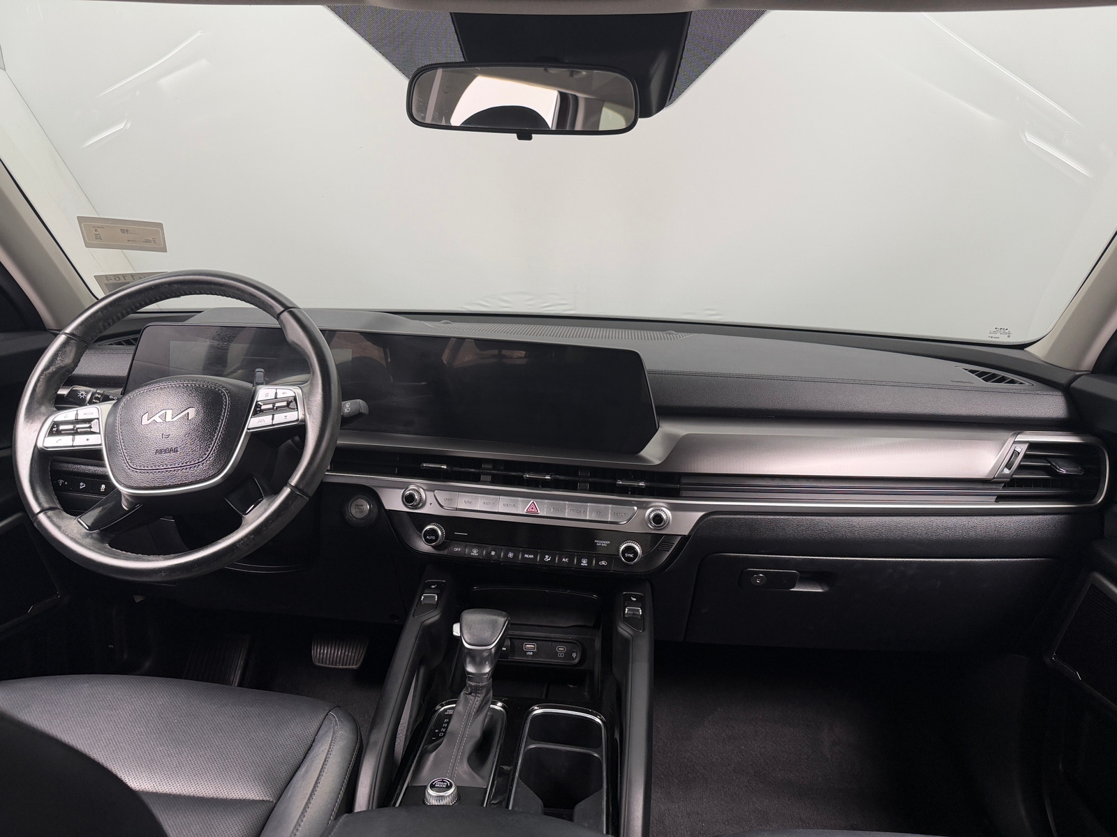 Thumbnail: 2023 Kia Telluride - 2