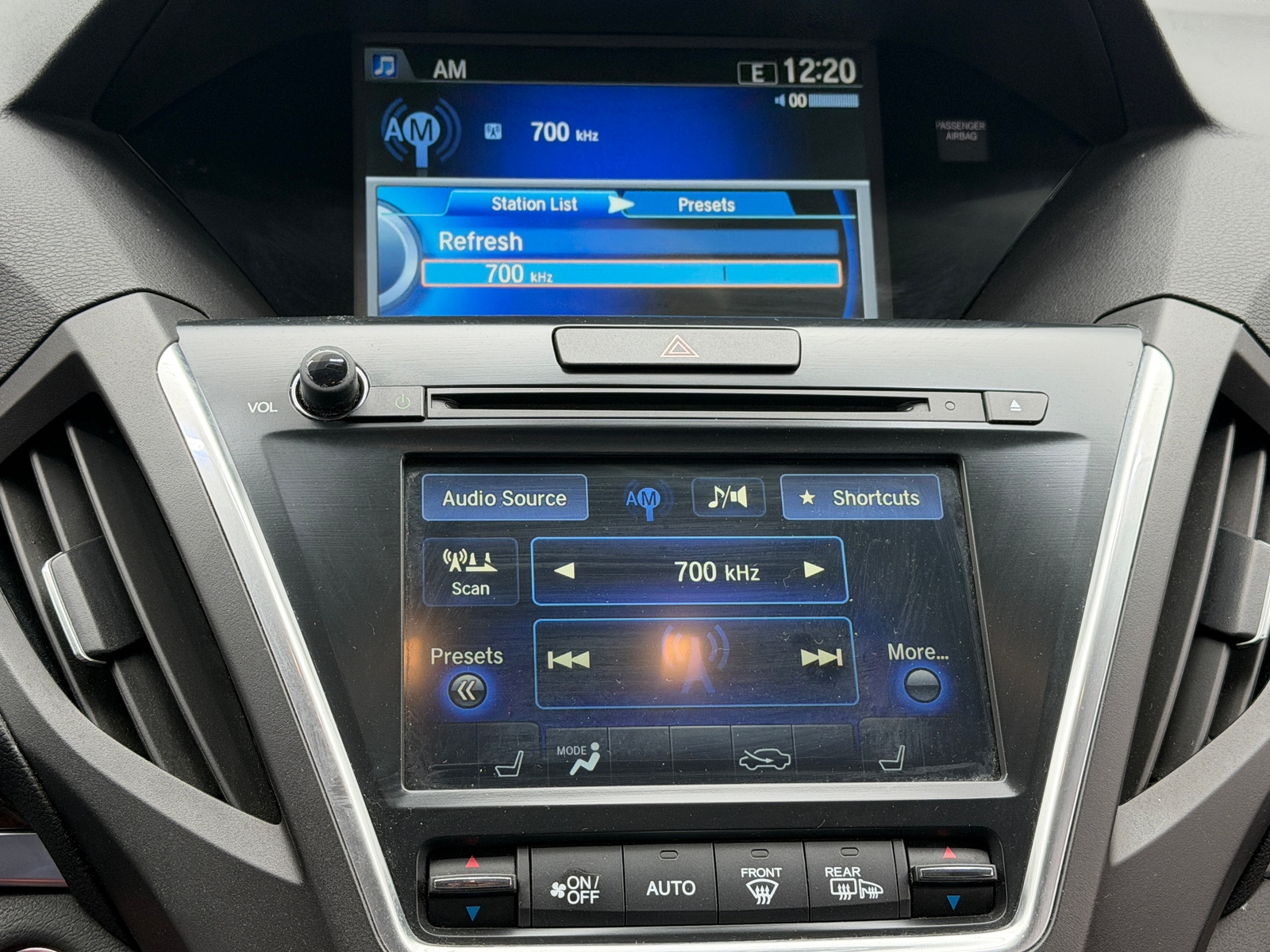 Thumbnail: 2016 Acura MDX - 3