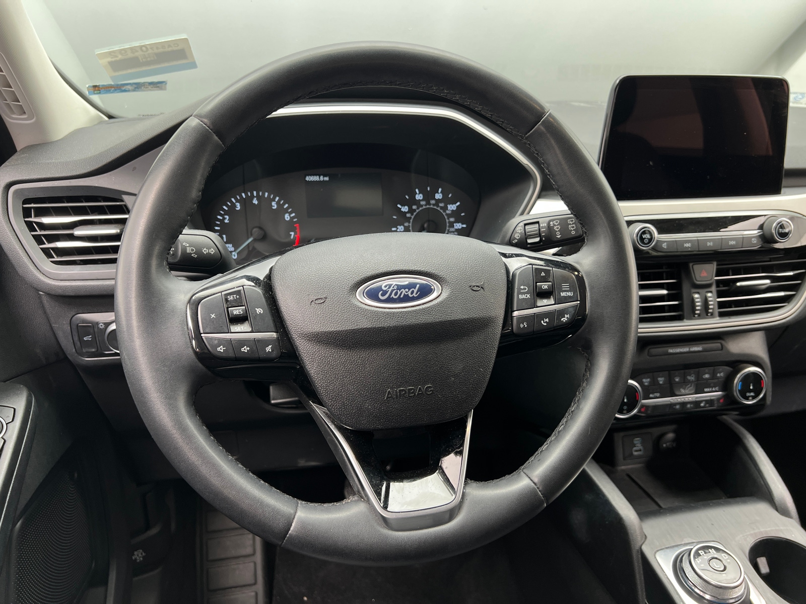 Thumbnail: 2022 Ford Escape - 4