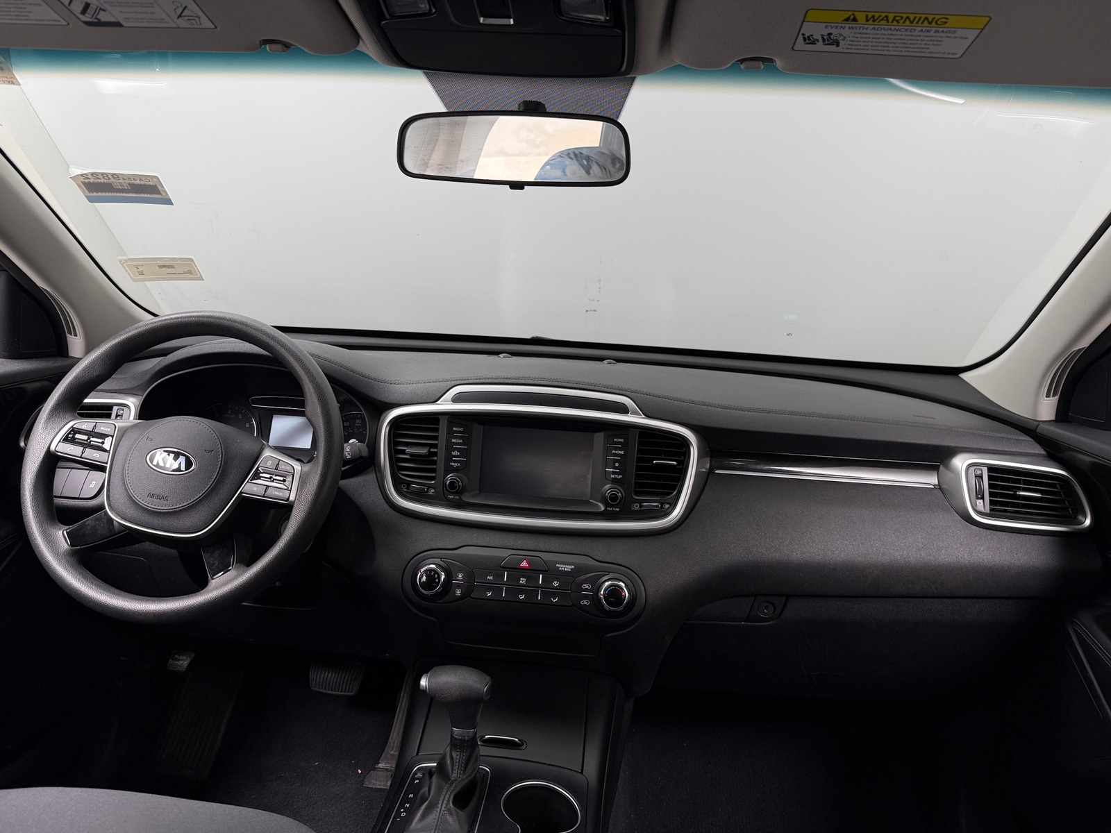 Thumbnail: 2020 Kia Sorento - 3